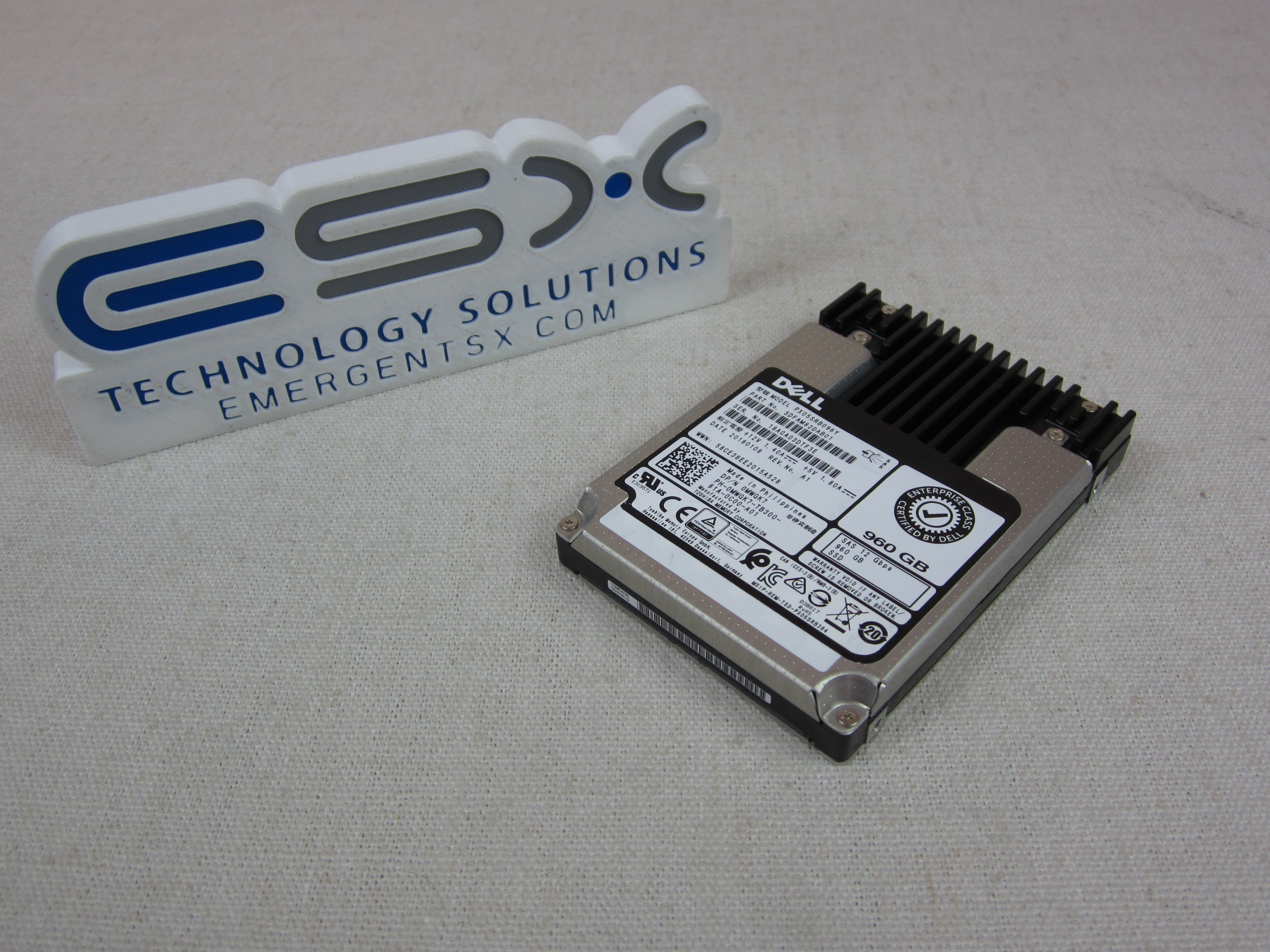 Dell MWGK7 960GB 12G 2.5" SAS RI SSD Toshiba PX05SRB096Y - No Tray 70-79% health