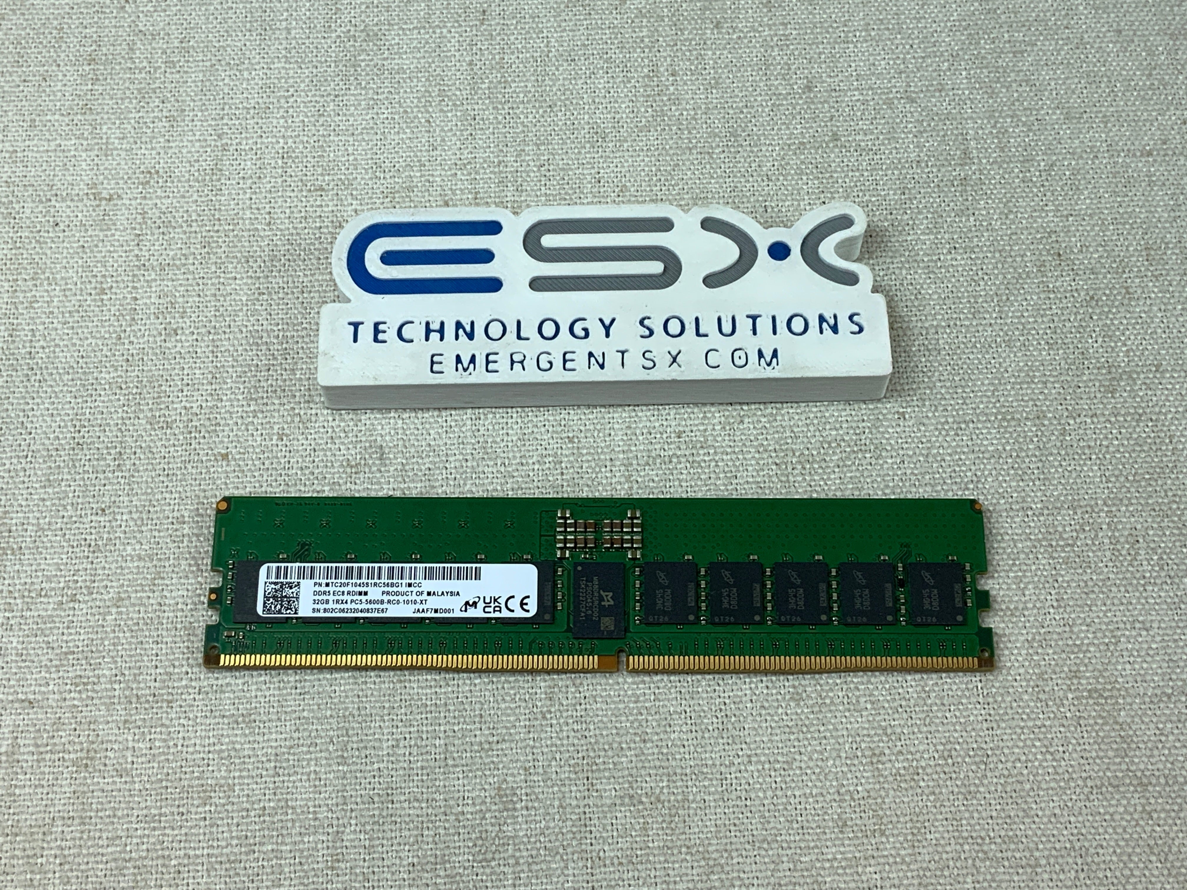 Micron MTC20F1045S1RC56BG1 32GB 1Rx4 PC5-5600B DDR5 RDIMM