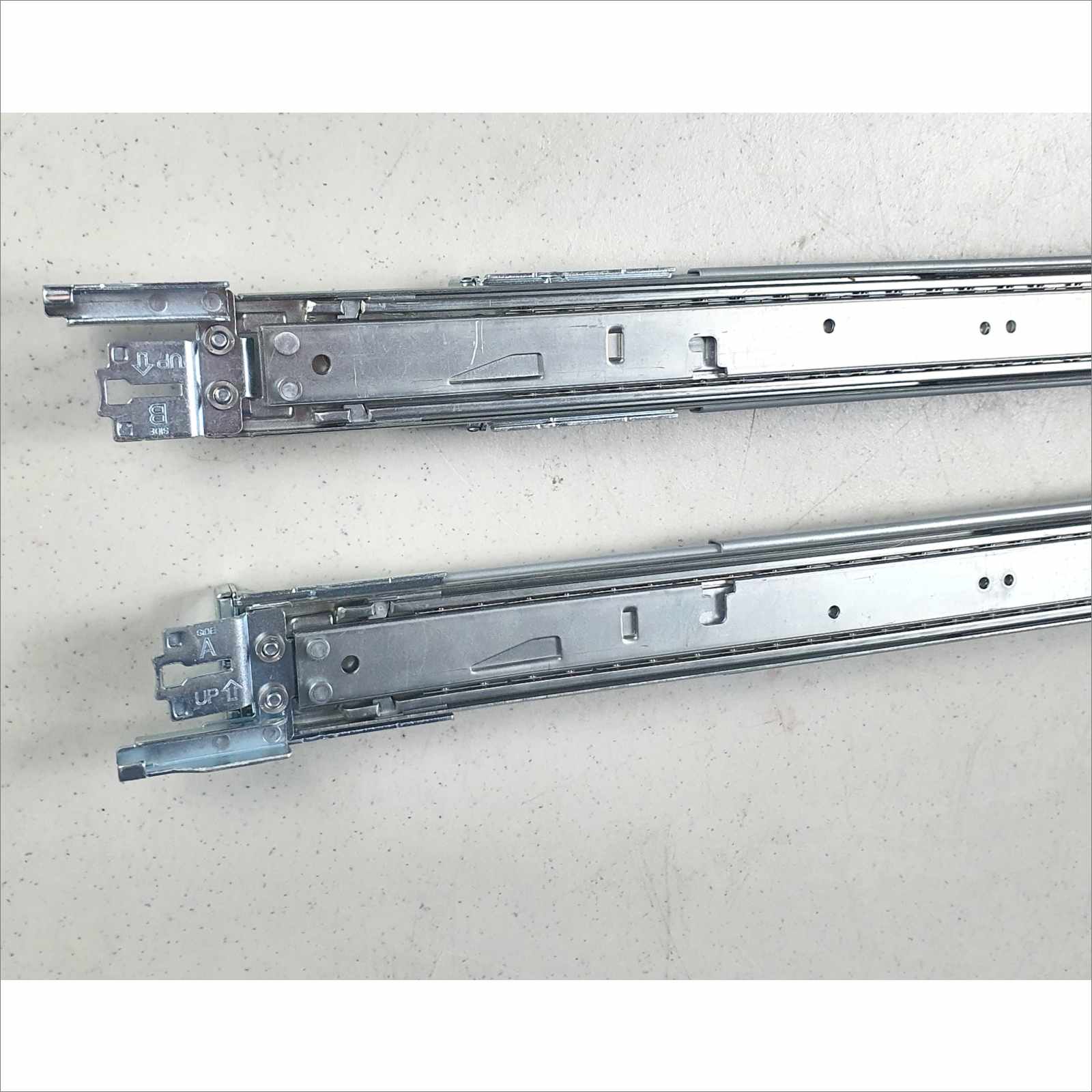 Dell PowerEdge R620 R630 R640 R420 R430 R320 1U Sliding Rail Y4DJC MCTG4 - Victolab LLC