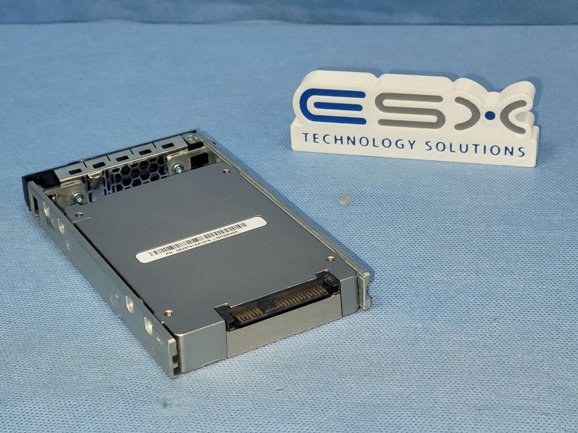 Dell Compellent M854P 480GB 12Gb/s 2.5” SAS SSD Solid State Drive 0B32210