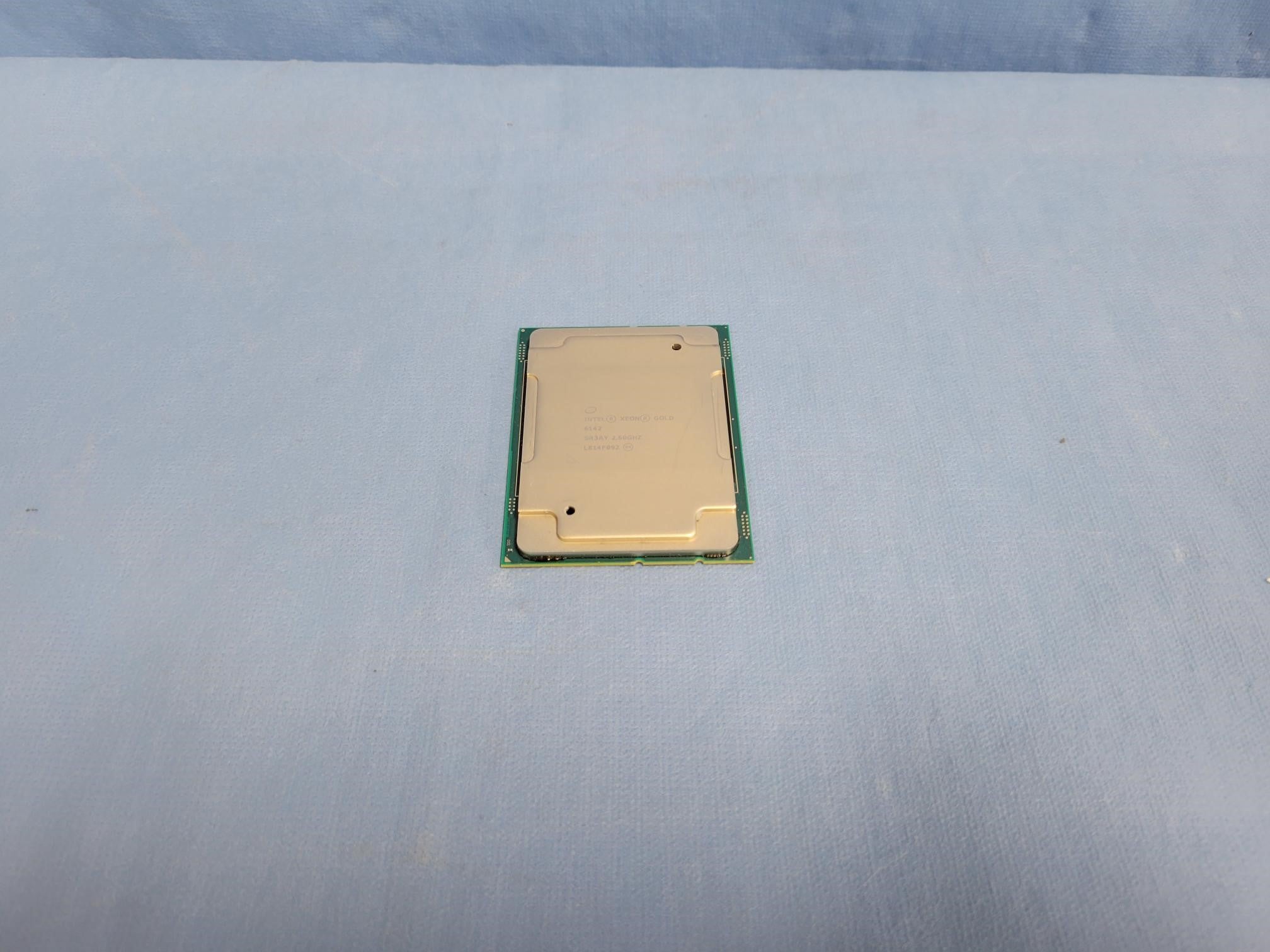 Intel Xeon 16-Core Gold 6142 @ 2.6GHz 22MB 150W Processor SR3AY CPU