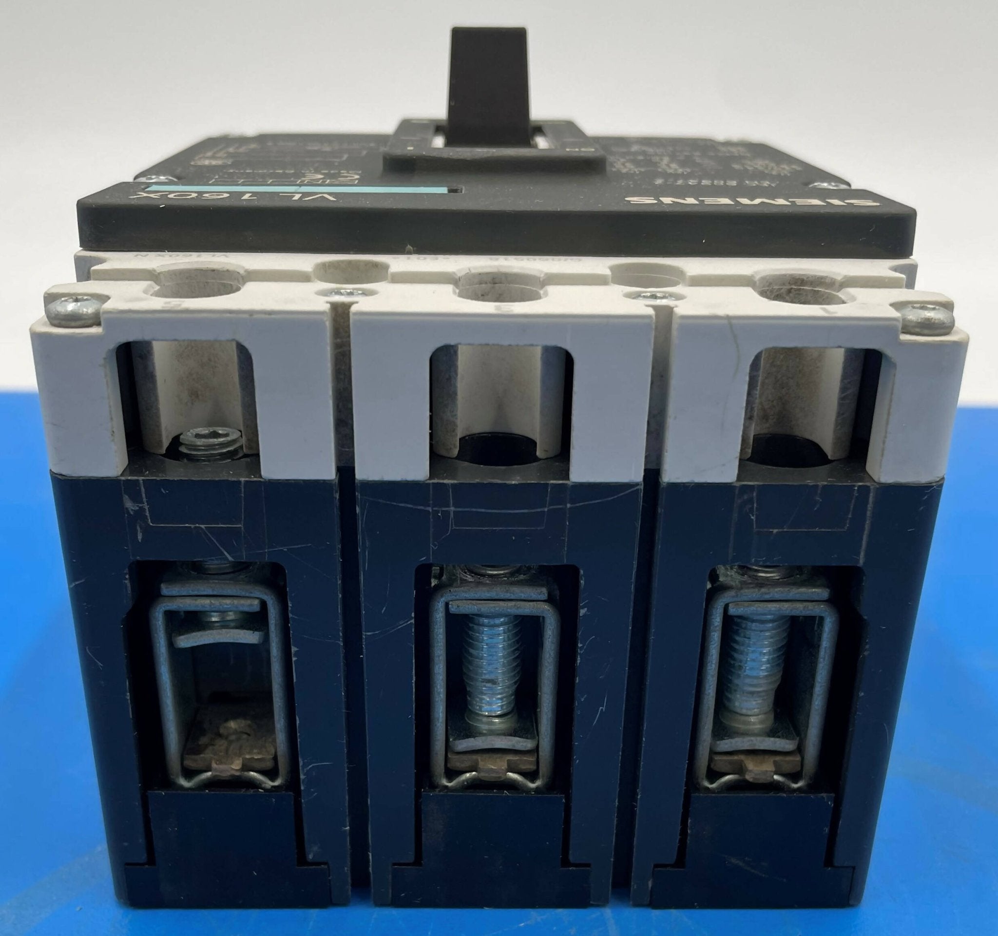 3 Pole Circuit Breaker (3LV1710-1DA33-0AA0 Siemens