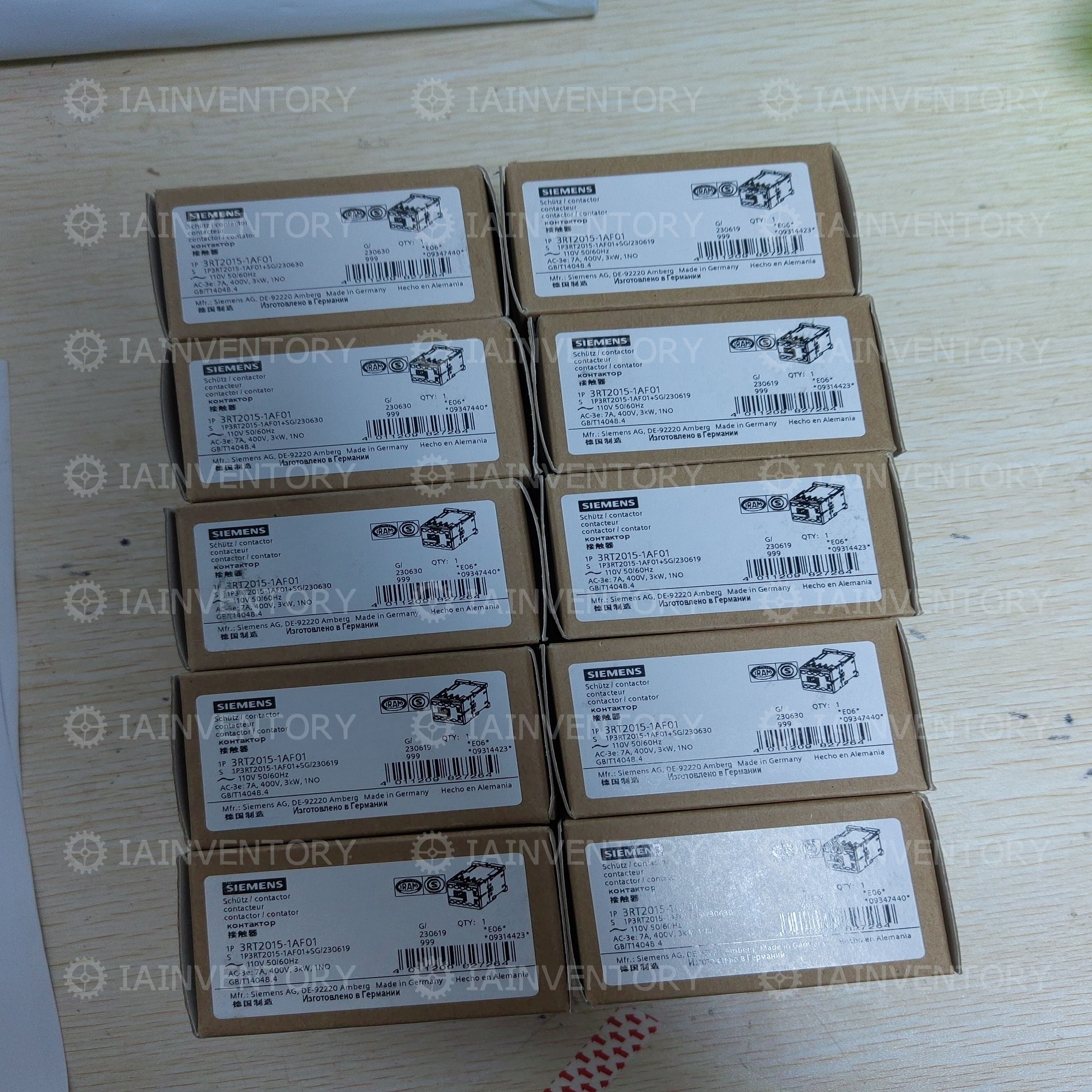 SIEMENS 3RT2015-1AF01 3-pole Contactor w/ 110 VAC Coil -