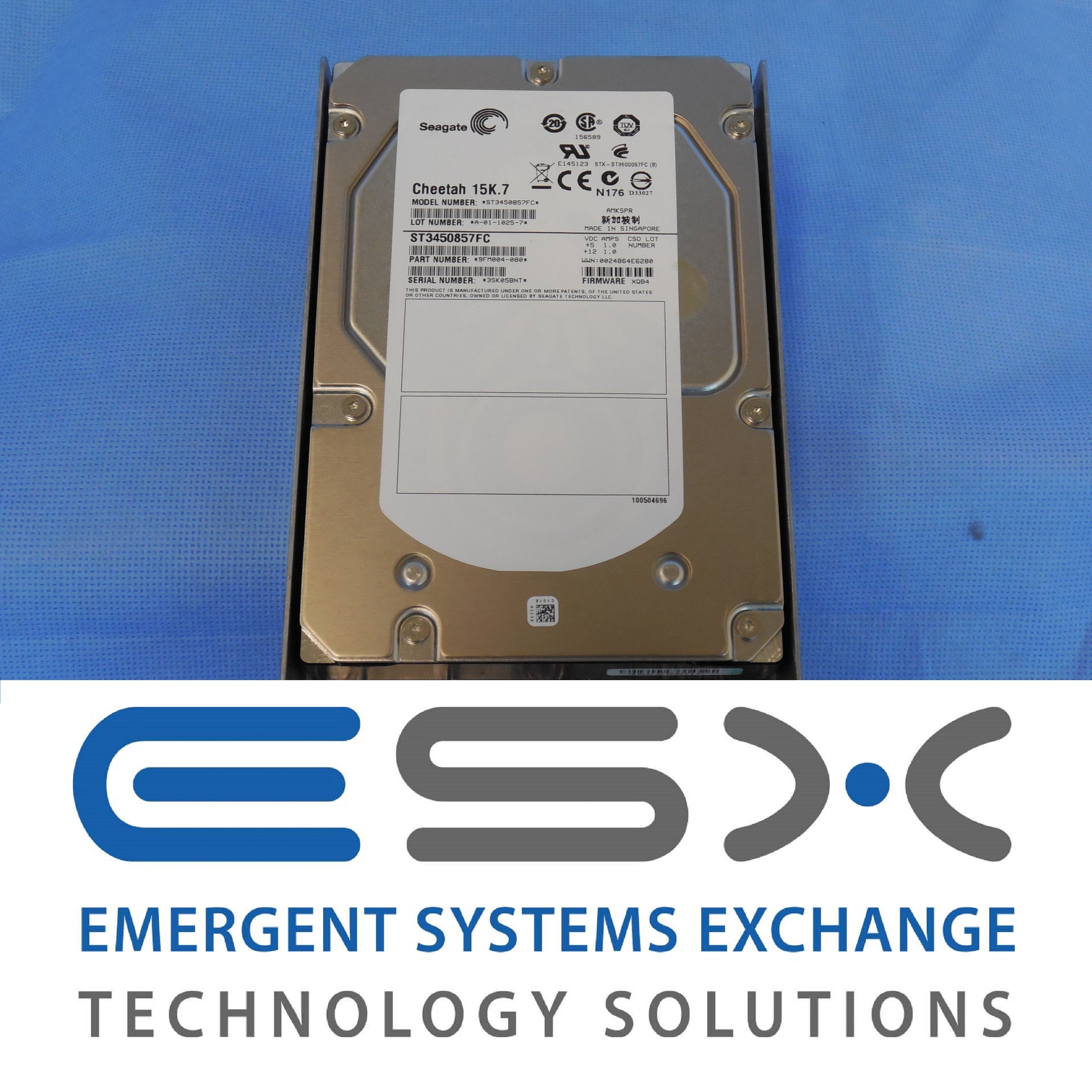 Xiotech 450GB 15K.7 FC Hard Drive and Tray ( 800943-000 ) 944221-01