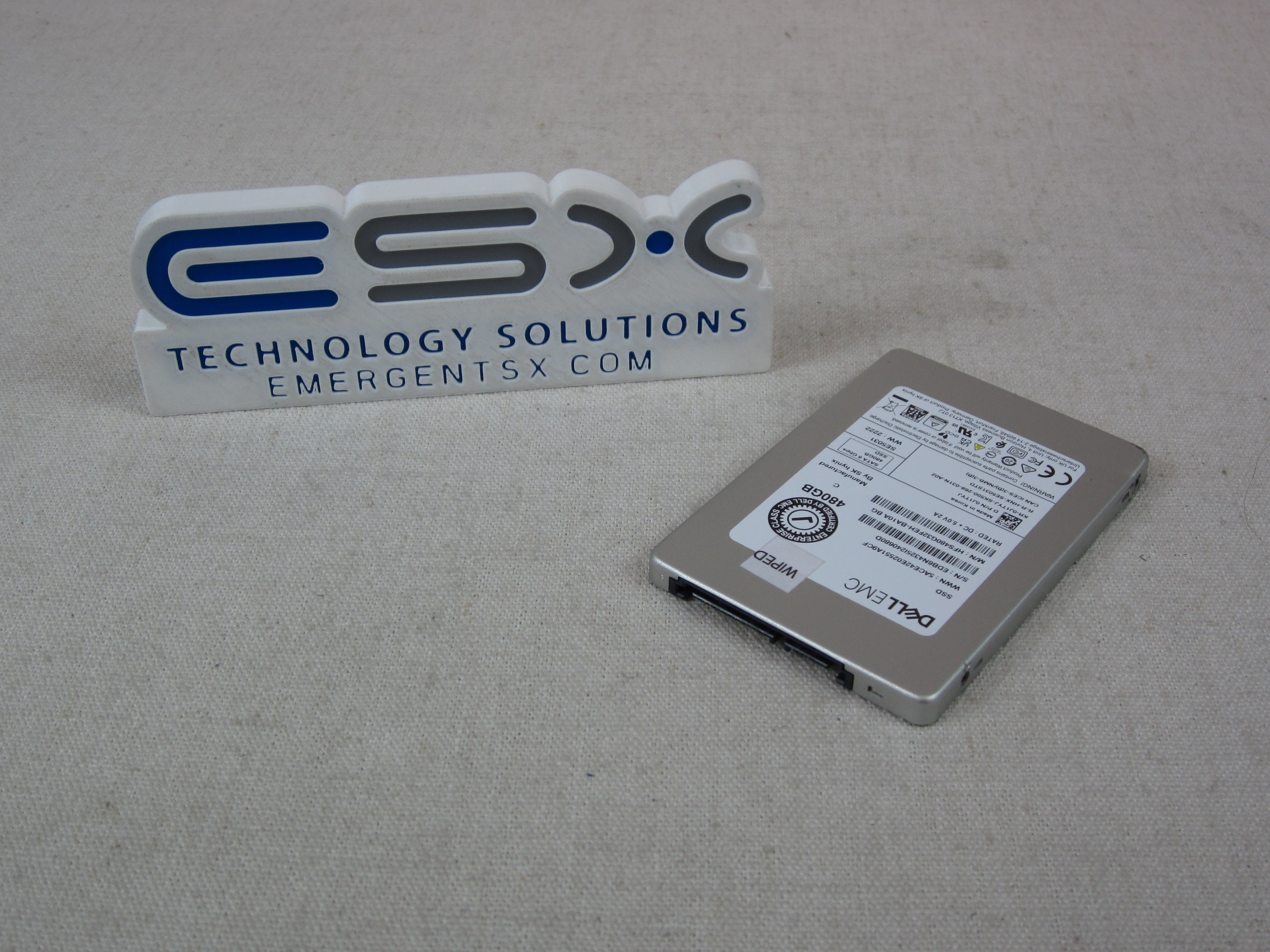 Dell J1TYJ 480GB 6Gb/s 2.5" Mix Use SATA SSD HFS480G32FEH No Tray
