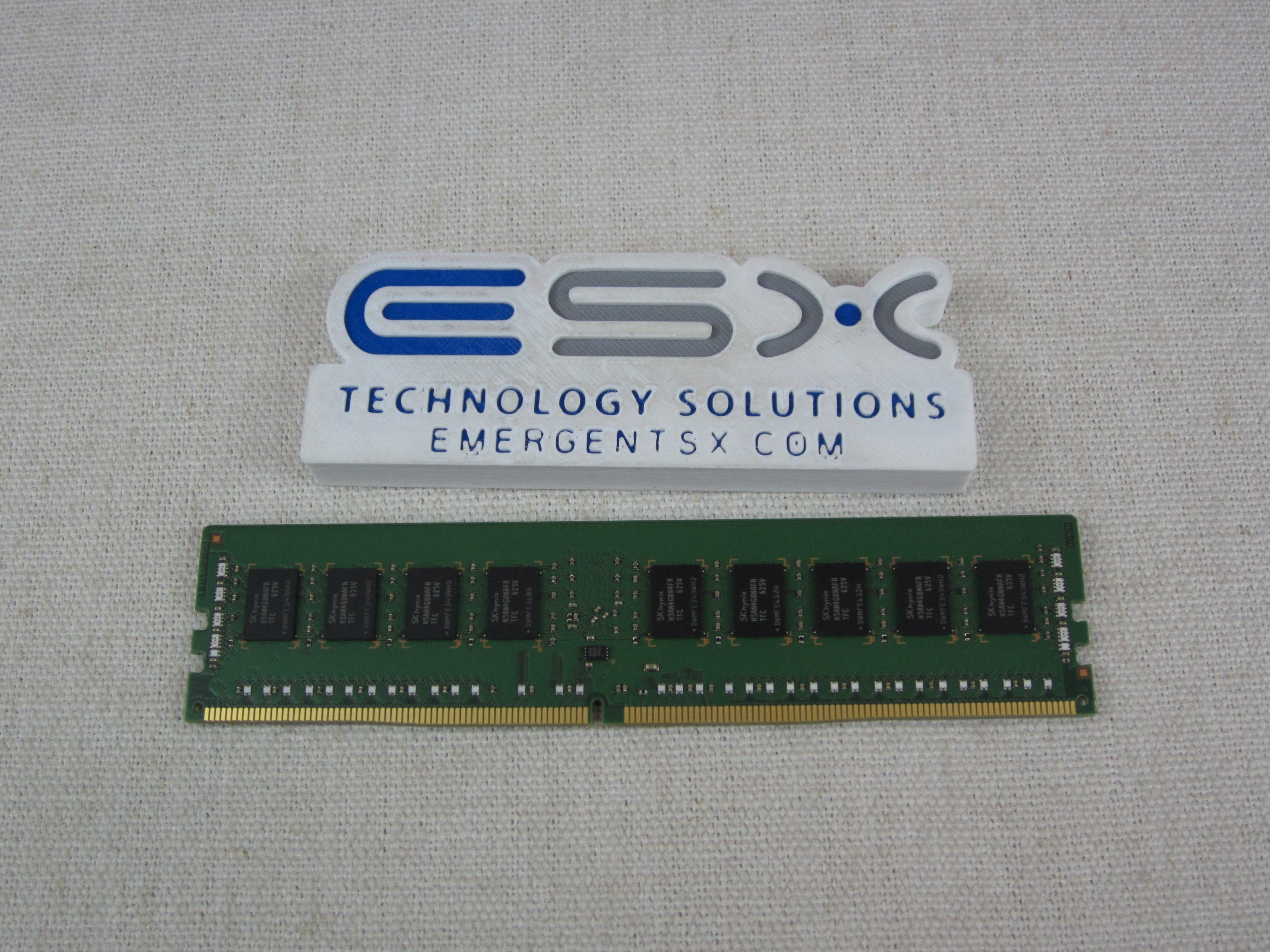 Hynix HMA41GR7AFR8N-TF 8GB 2Rx8 PC4-2133P DDR4 ECC Server Memory RDIMM