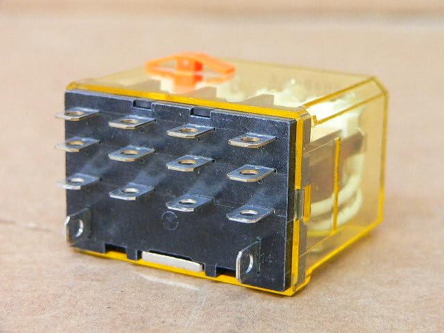 Idec Rh4b-Ulc 120Vac Relay