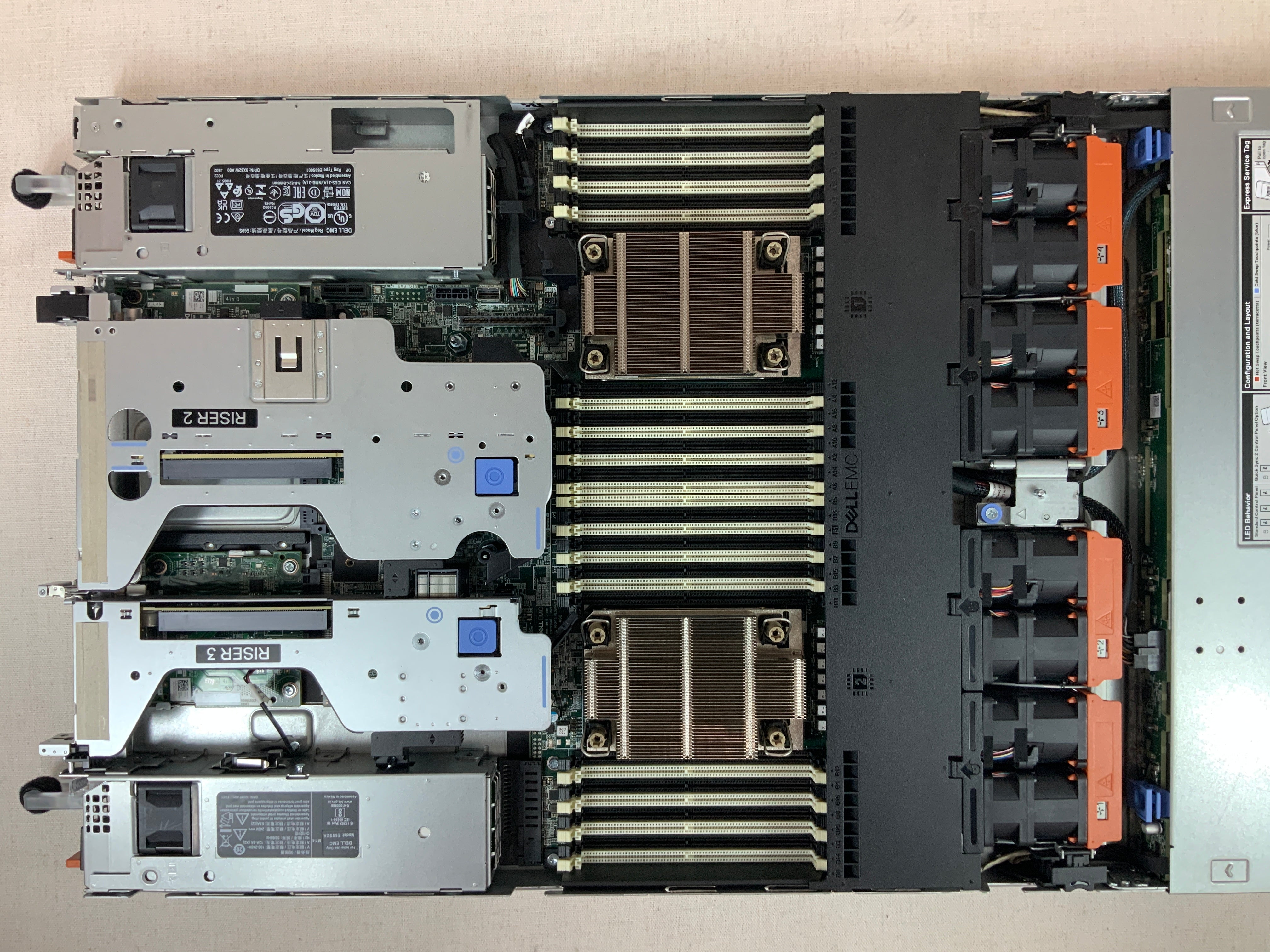 Dell PowerEdge R650 8x 2.5” Server– 2x 32C Platinum 8358 2.6GHz, 512GB, 2x 240GB