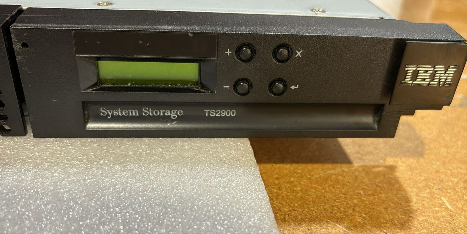 IBM 3572-H7S - TS2900 LTO7 HH SAS Tape Autoloader | Alo Tech Solutions
