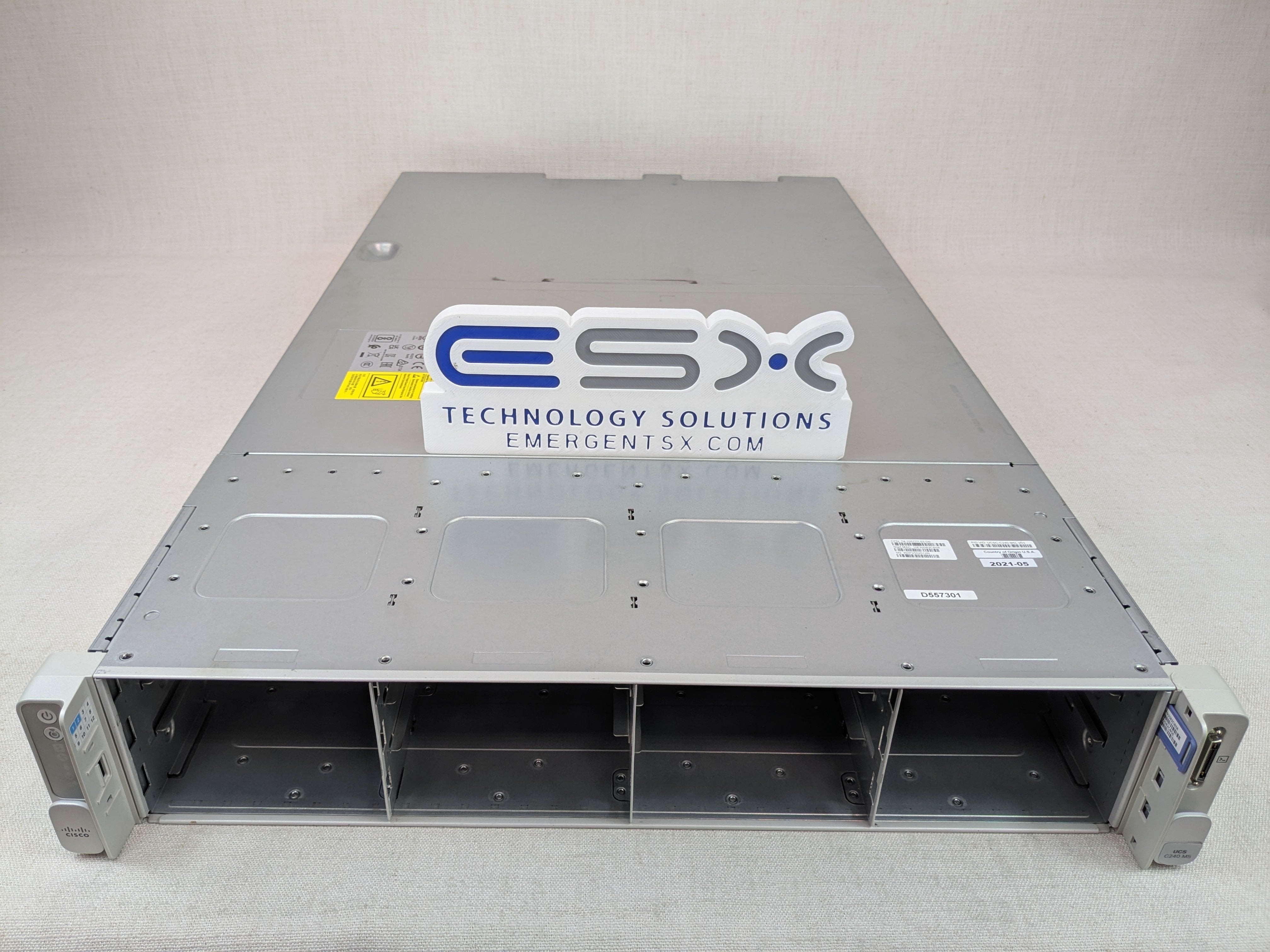 Cisco UCSC-C240-M5L 2U 12 LFF Barebones CTO Server – 1x Heatsink, 1x 770W PSU