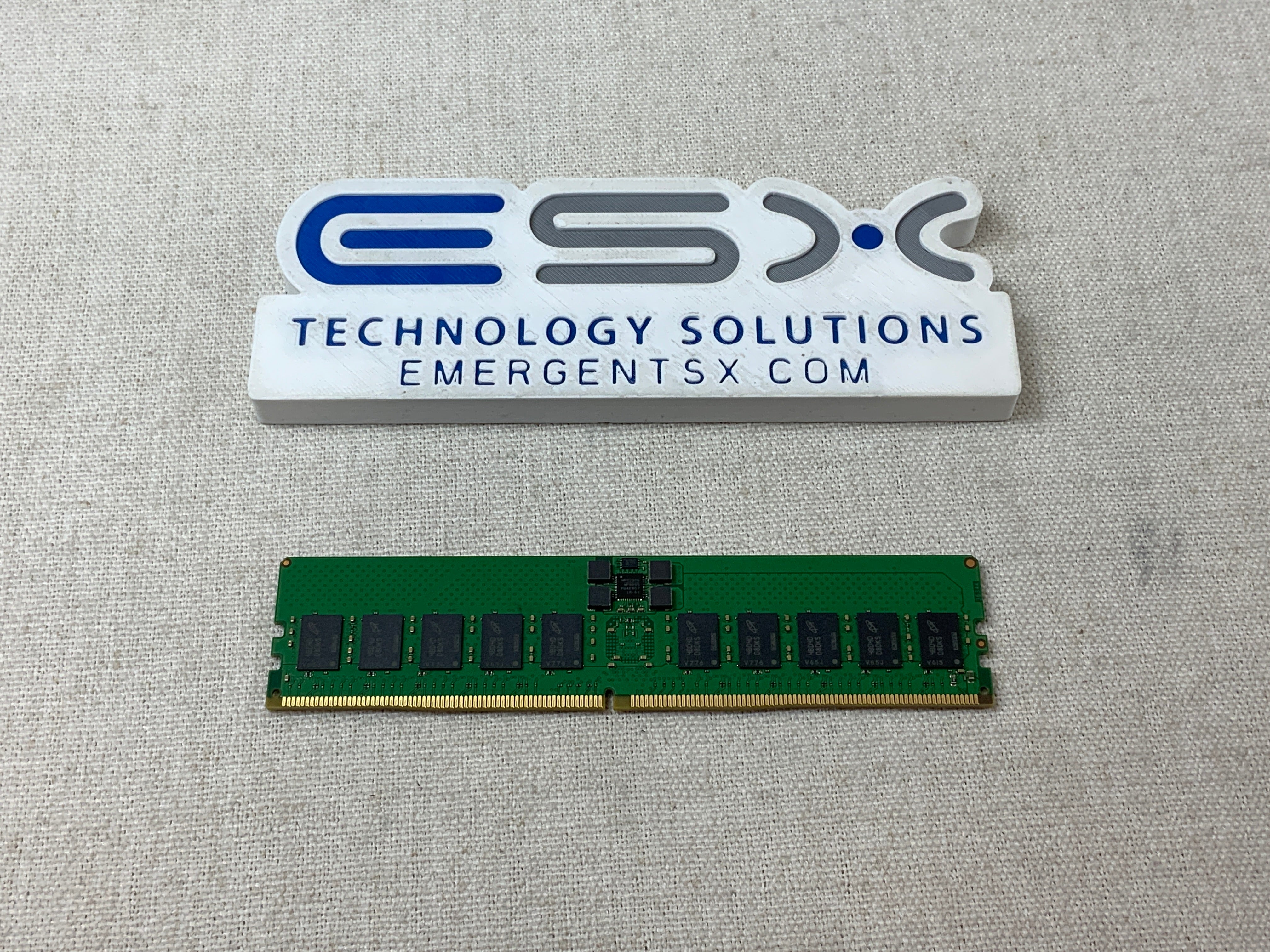 HPE 32GB (1x32GB) Dual Rank DDR5-4800MHz Memory Kit P43330-1A1, P56152-00