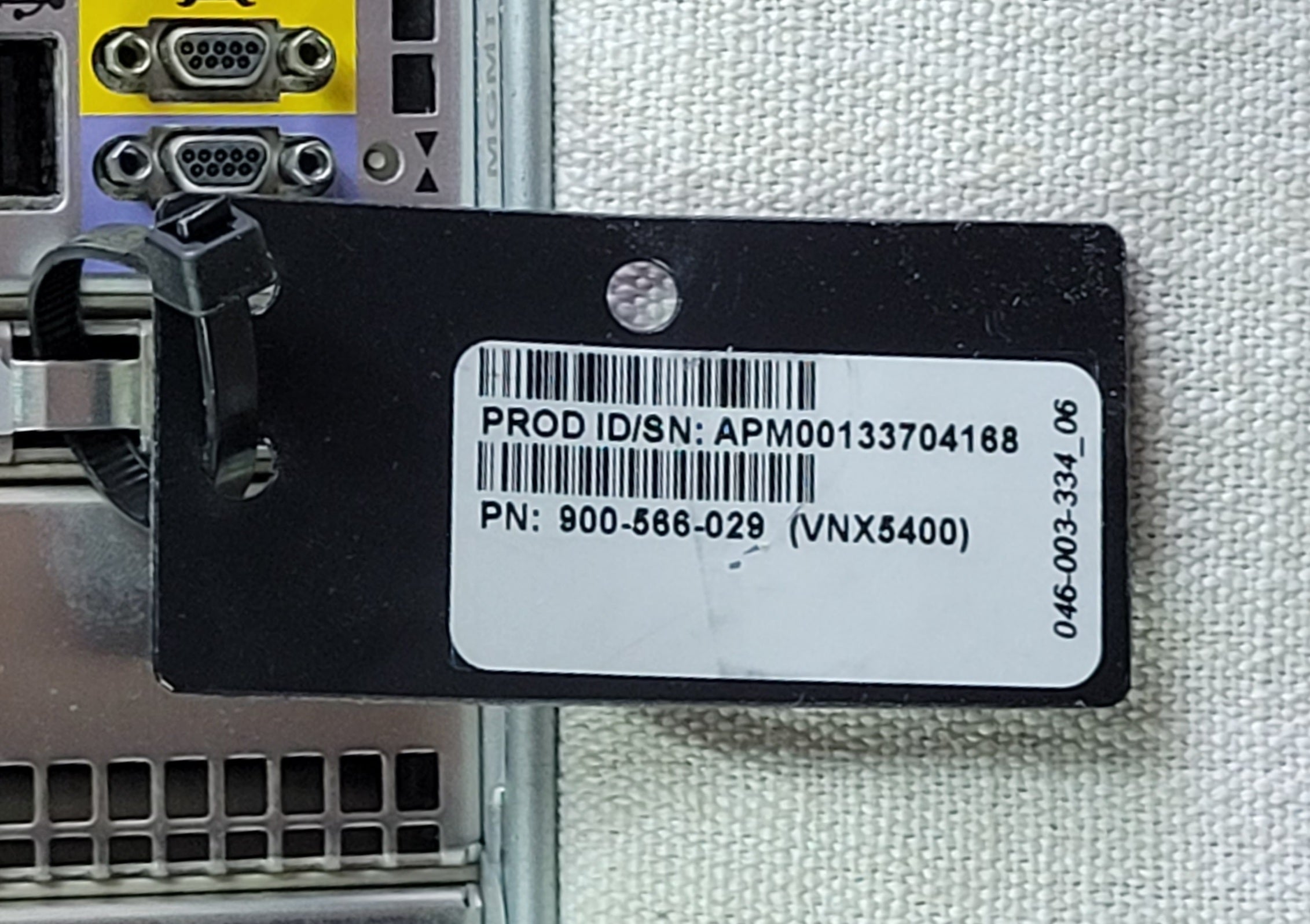 EMC VNX5400 with 2TB Flash & 140 x 300GB 15K w/ remote install
