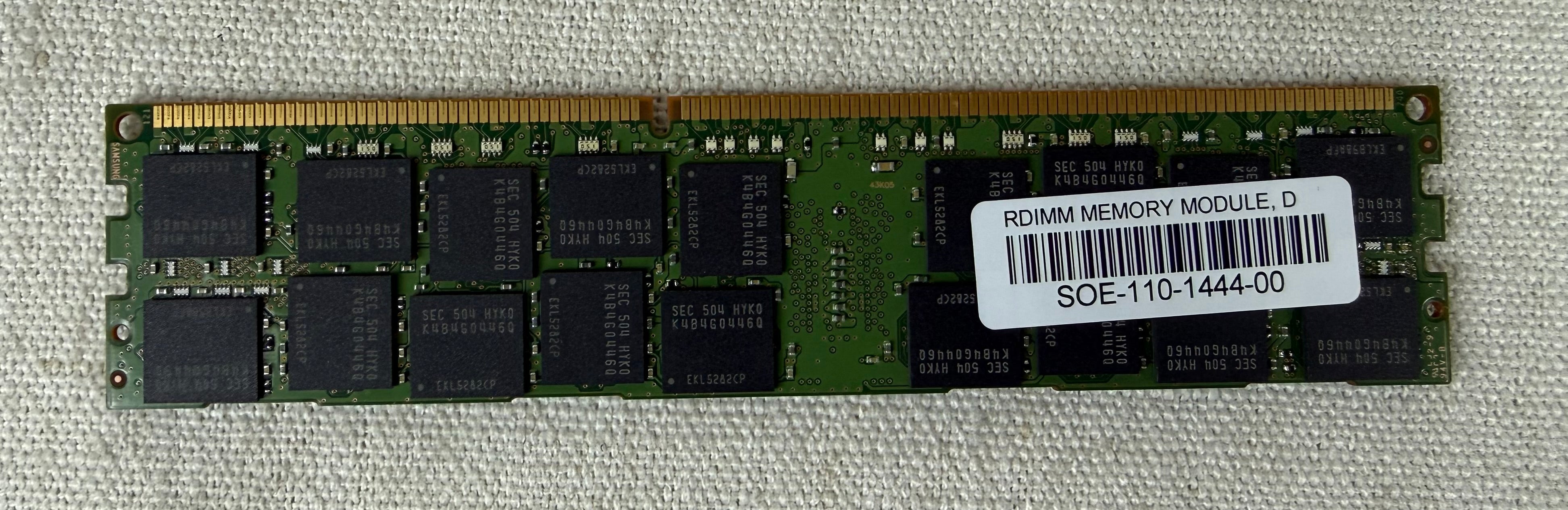 Samsung M393B2G70QH0-YK0 16GB 2Rx4 PC3L-12800R DDR3 ECC Server Memory