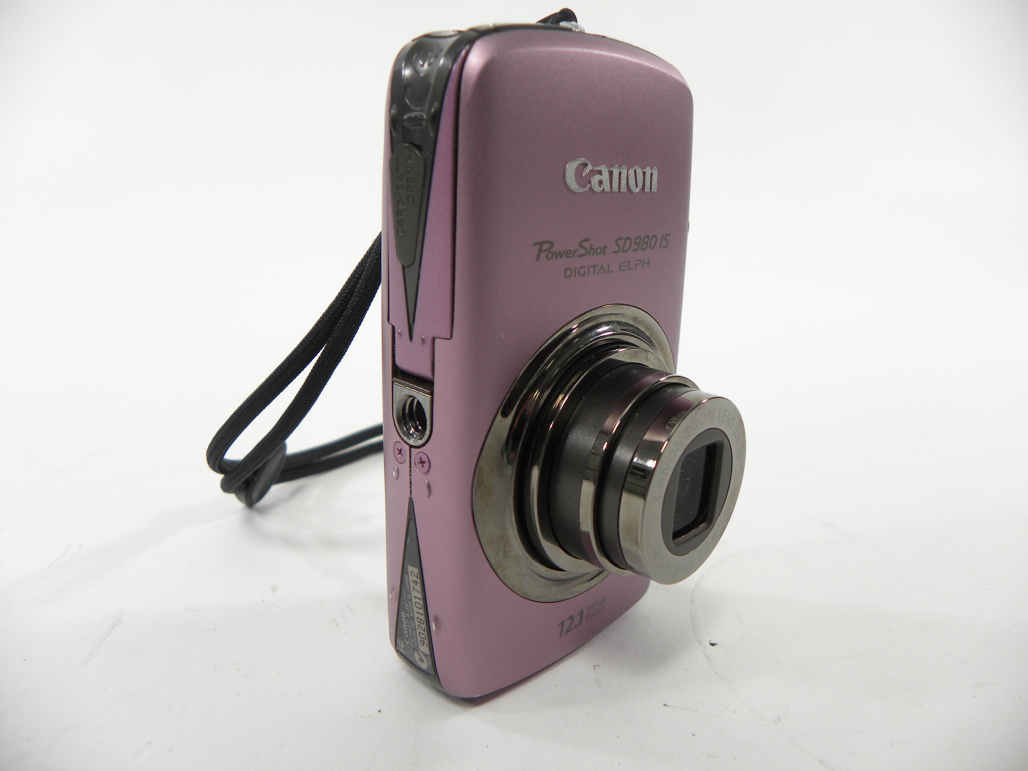 Canon Power Shot Digital Elph SD980 IS 12.1mp camera AS IS