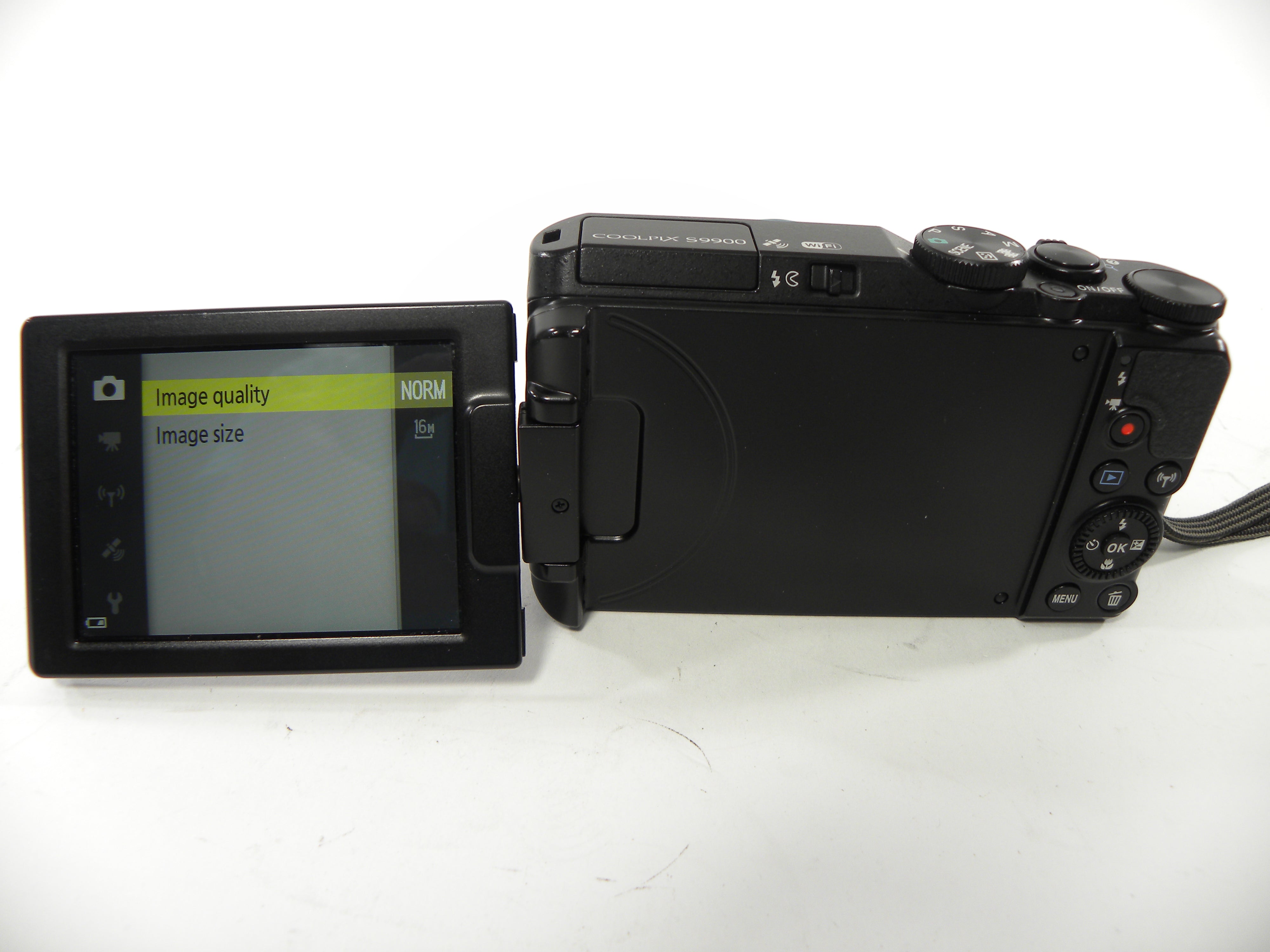 Nikon Coolpix S9900 16mp Digital Camera