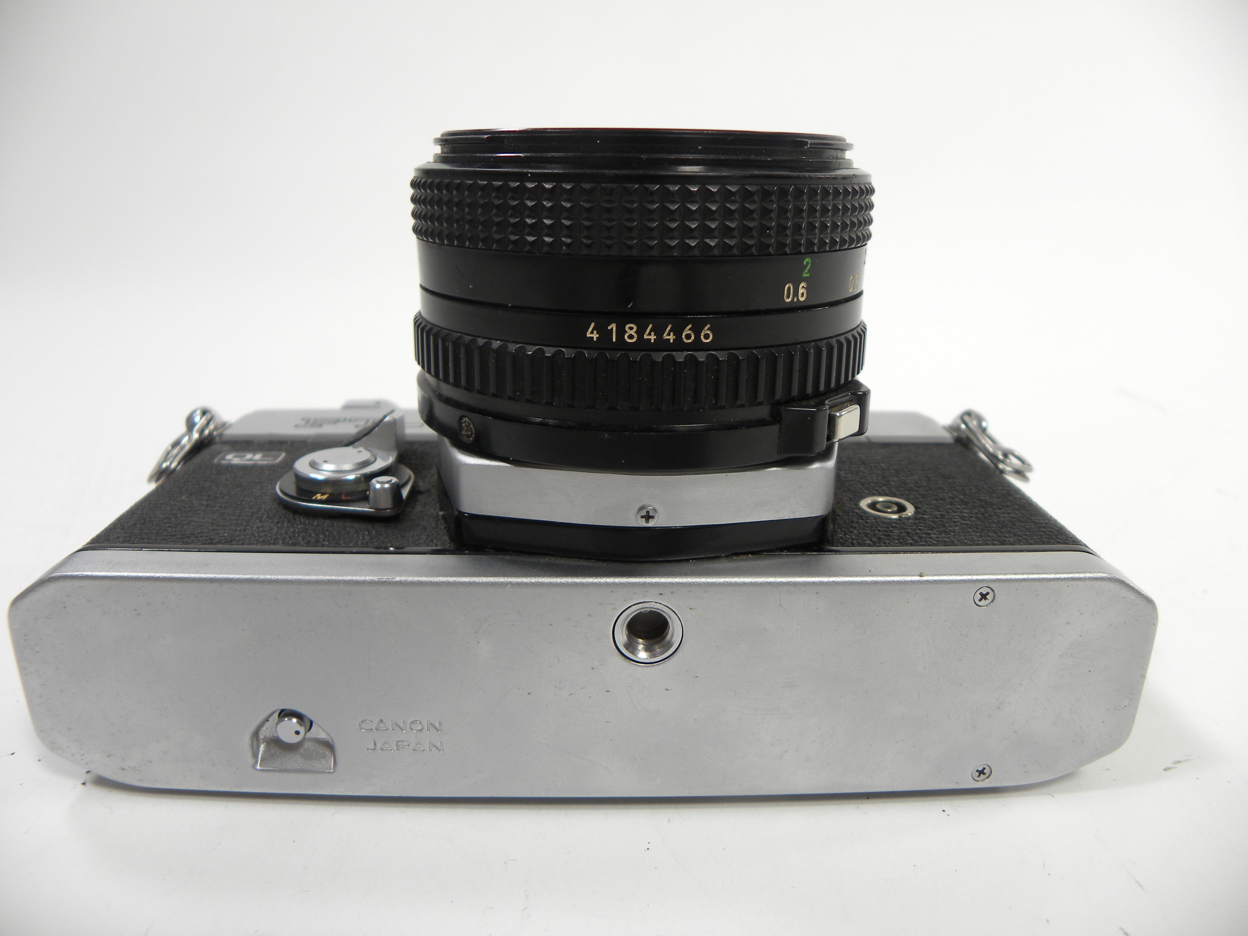 Canon FTb 35mm SLR w/50mm f1.8