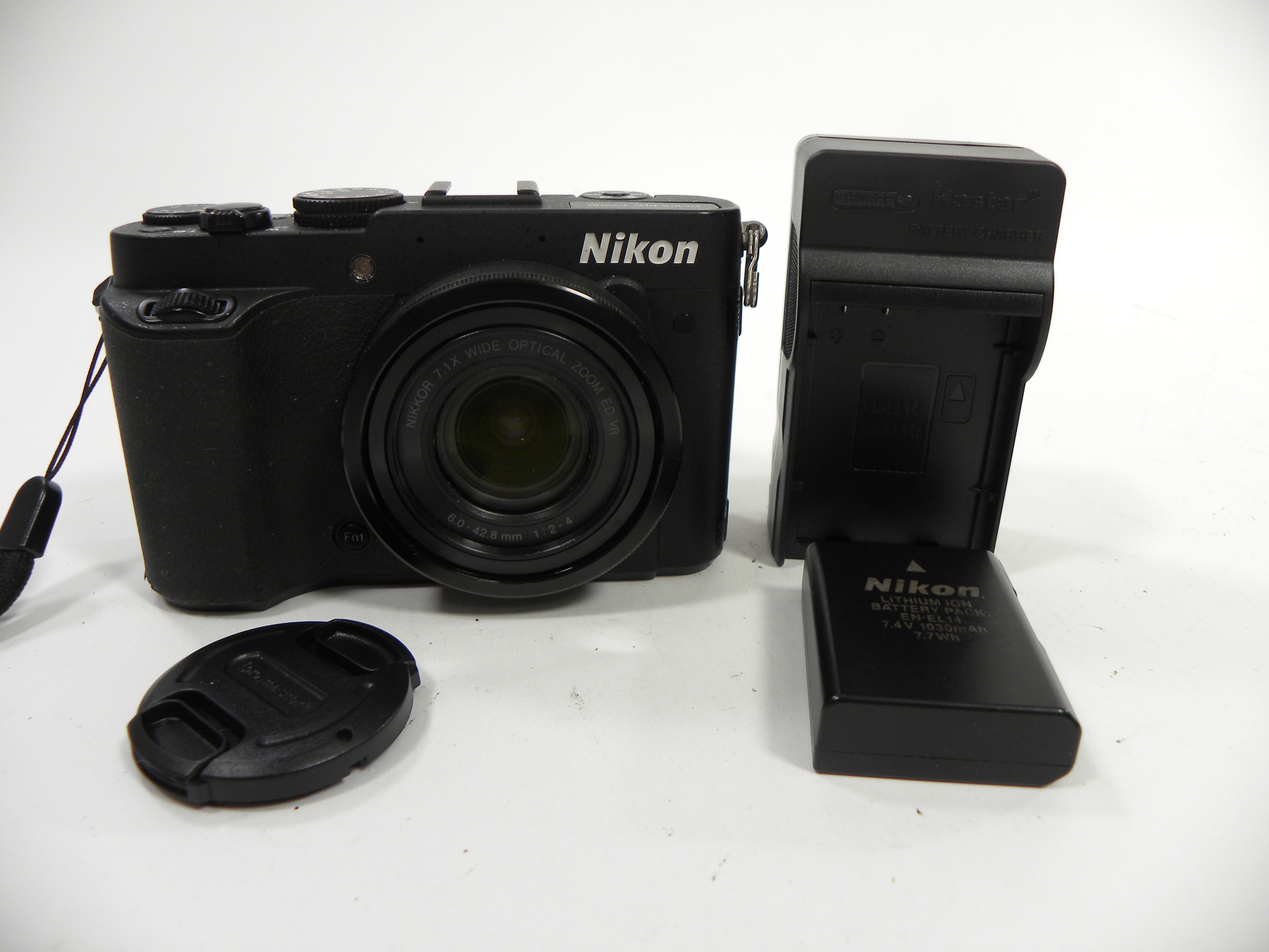 Nikon Coolpix P7700 12.2mp Digital Camera