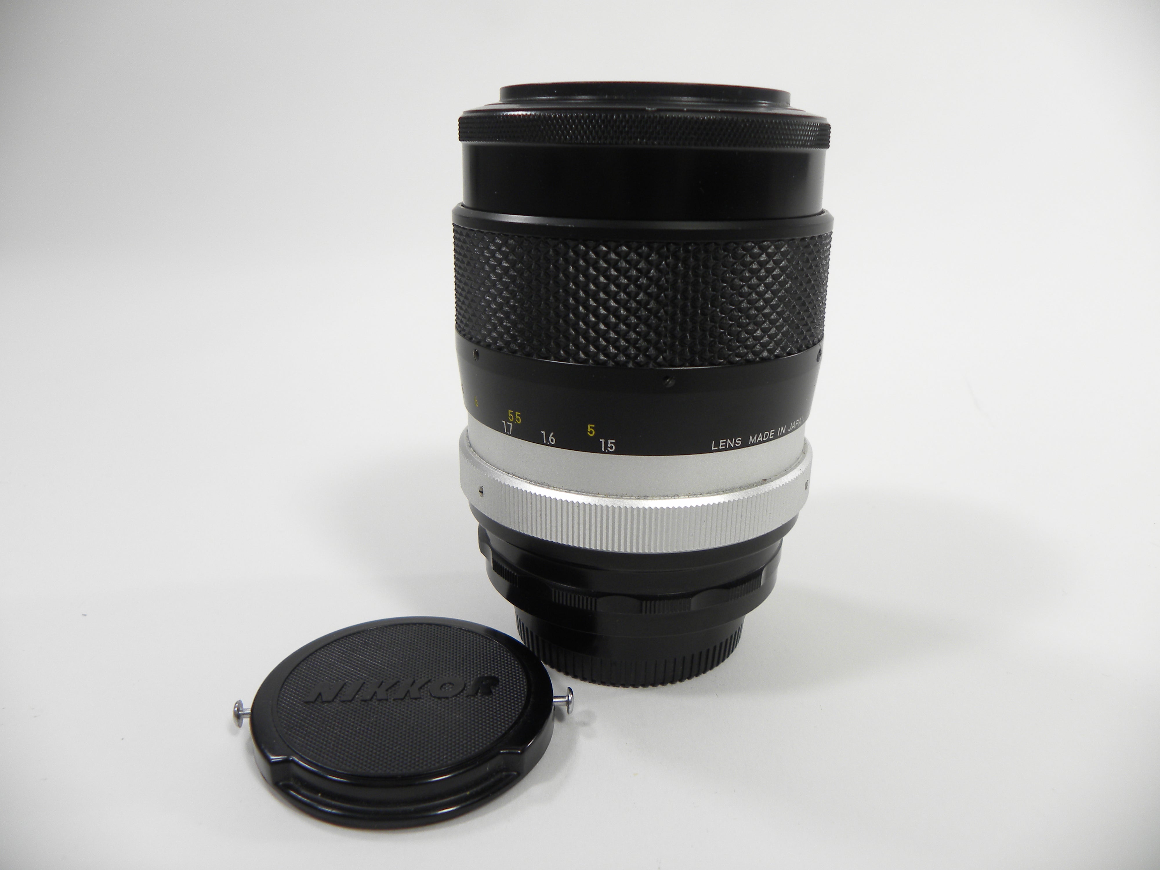 Nikon Nikkor-Q Auto 135mm f2.8 F Mount