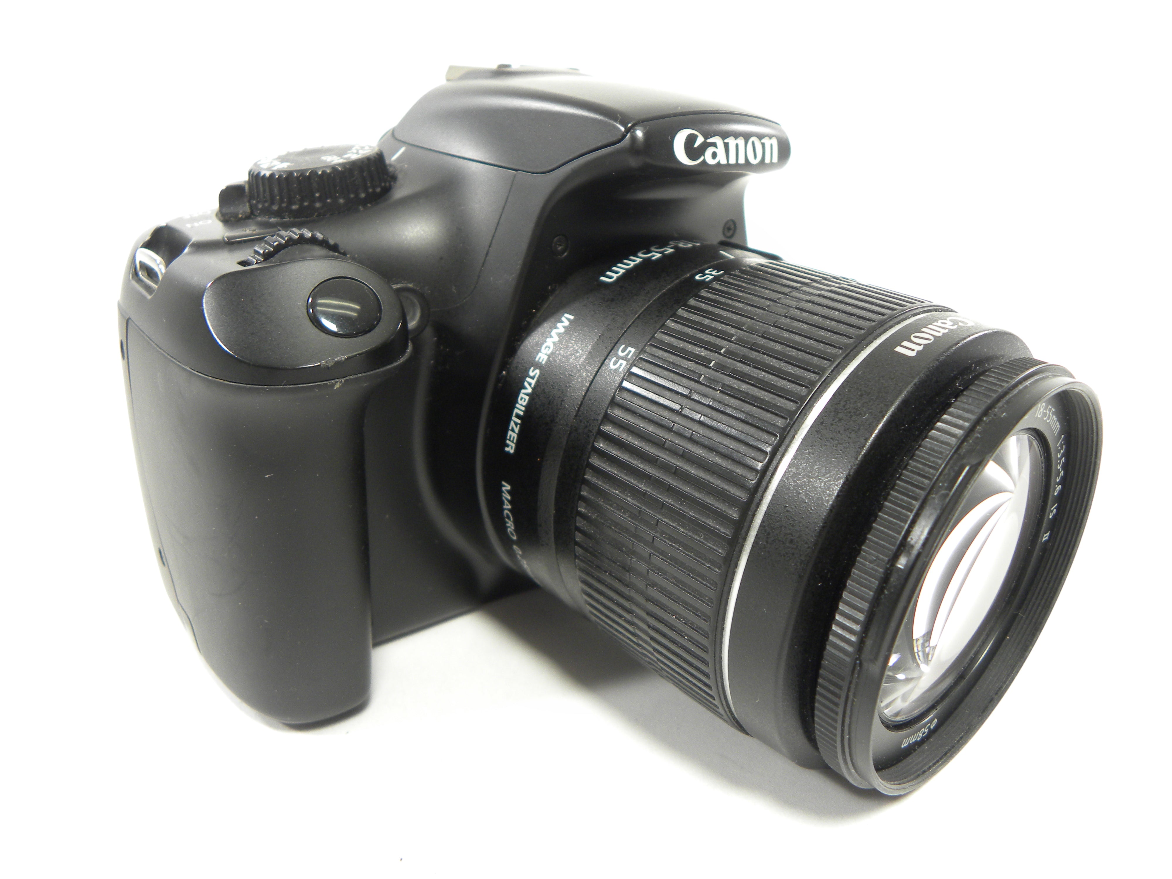 Canon EOS T3 12.2mp Digital SLR w/EF-S 18-55mm IS II Shutter Ct. 8,945 AS IS