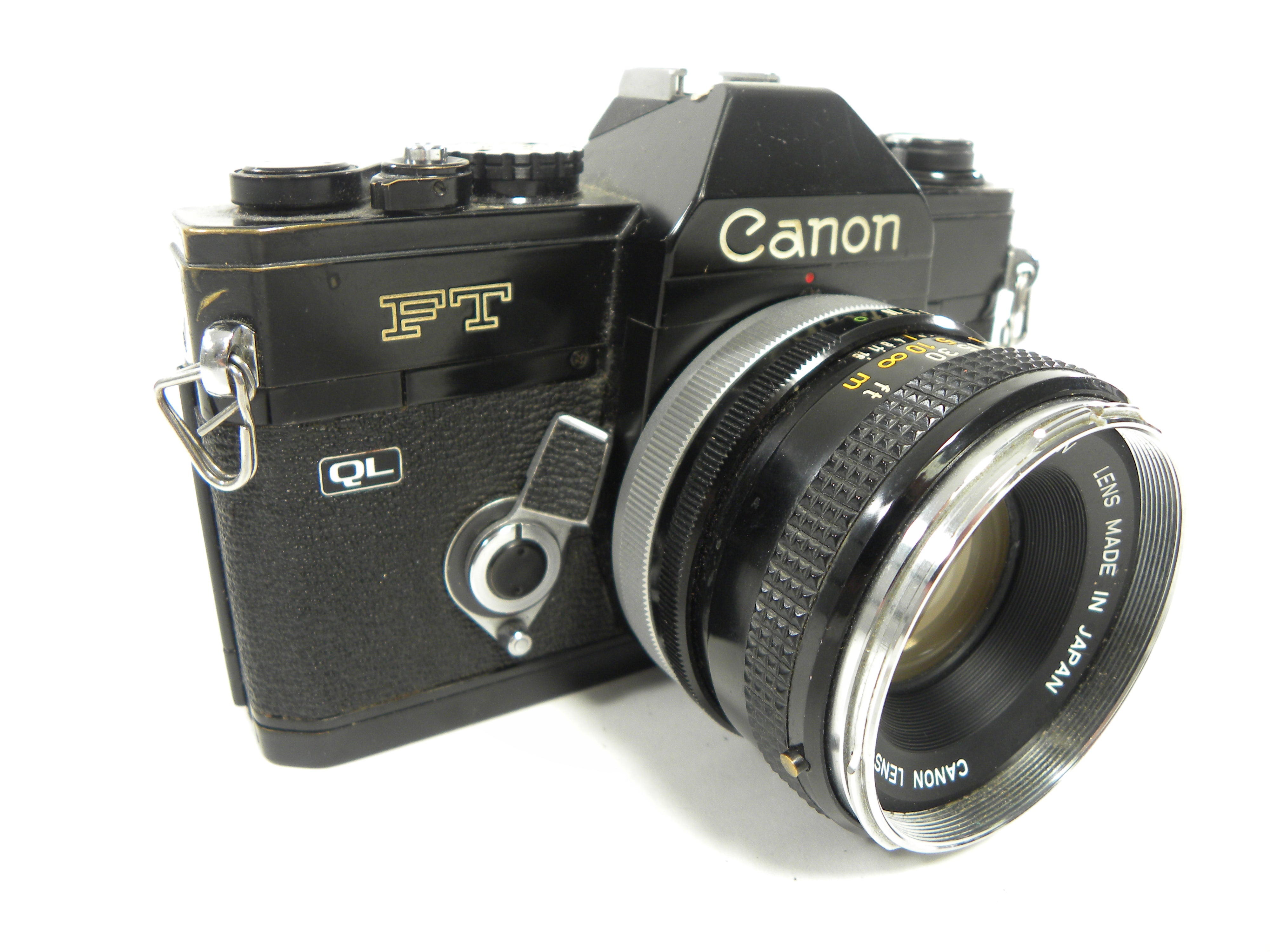 Canon FT QL 35mm SLR w/FD 50mm f1.8