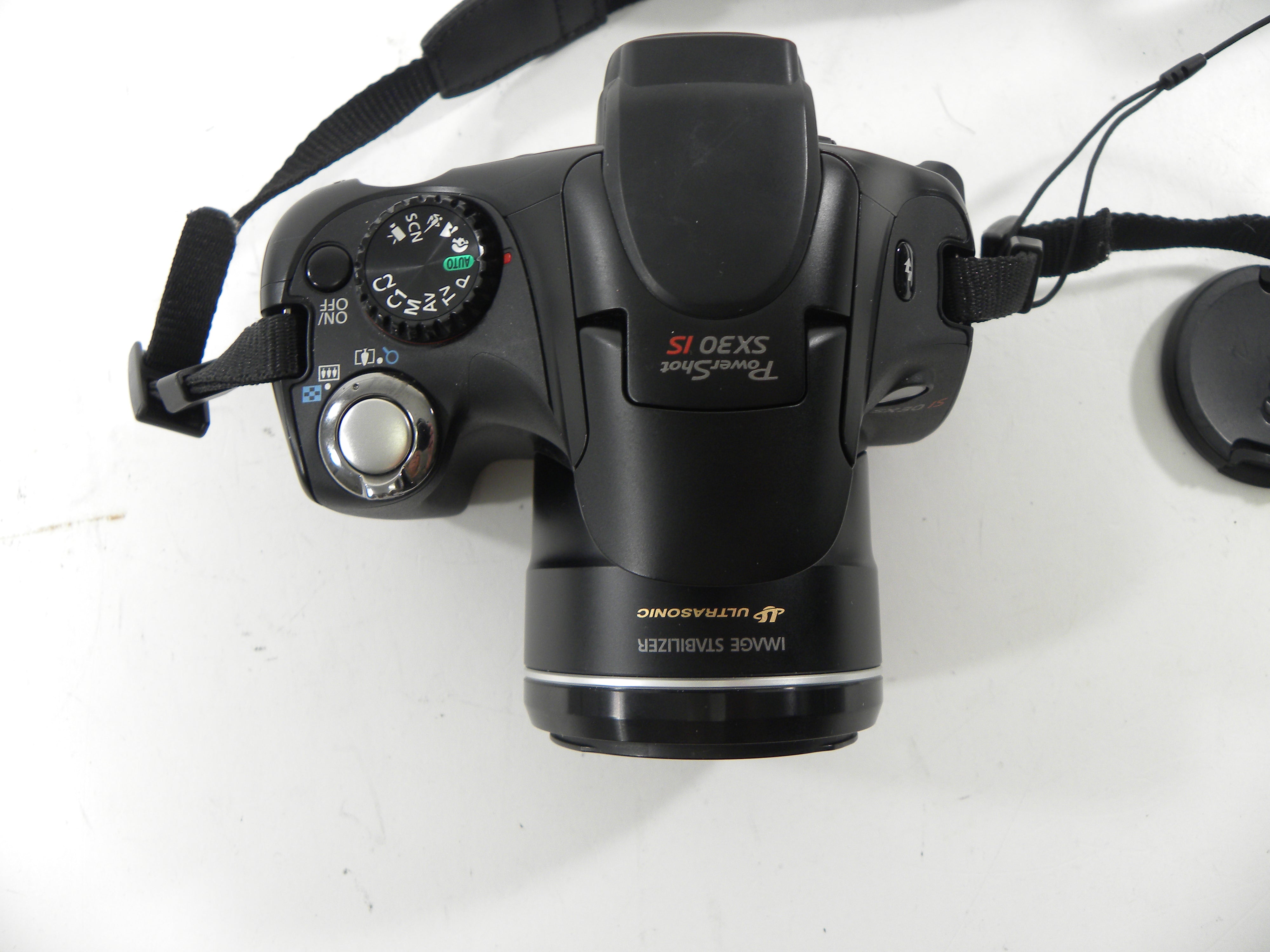 Canon Power Shot SX30 IS 14.1mp Digital Camera