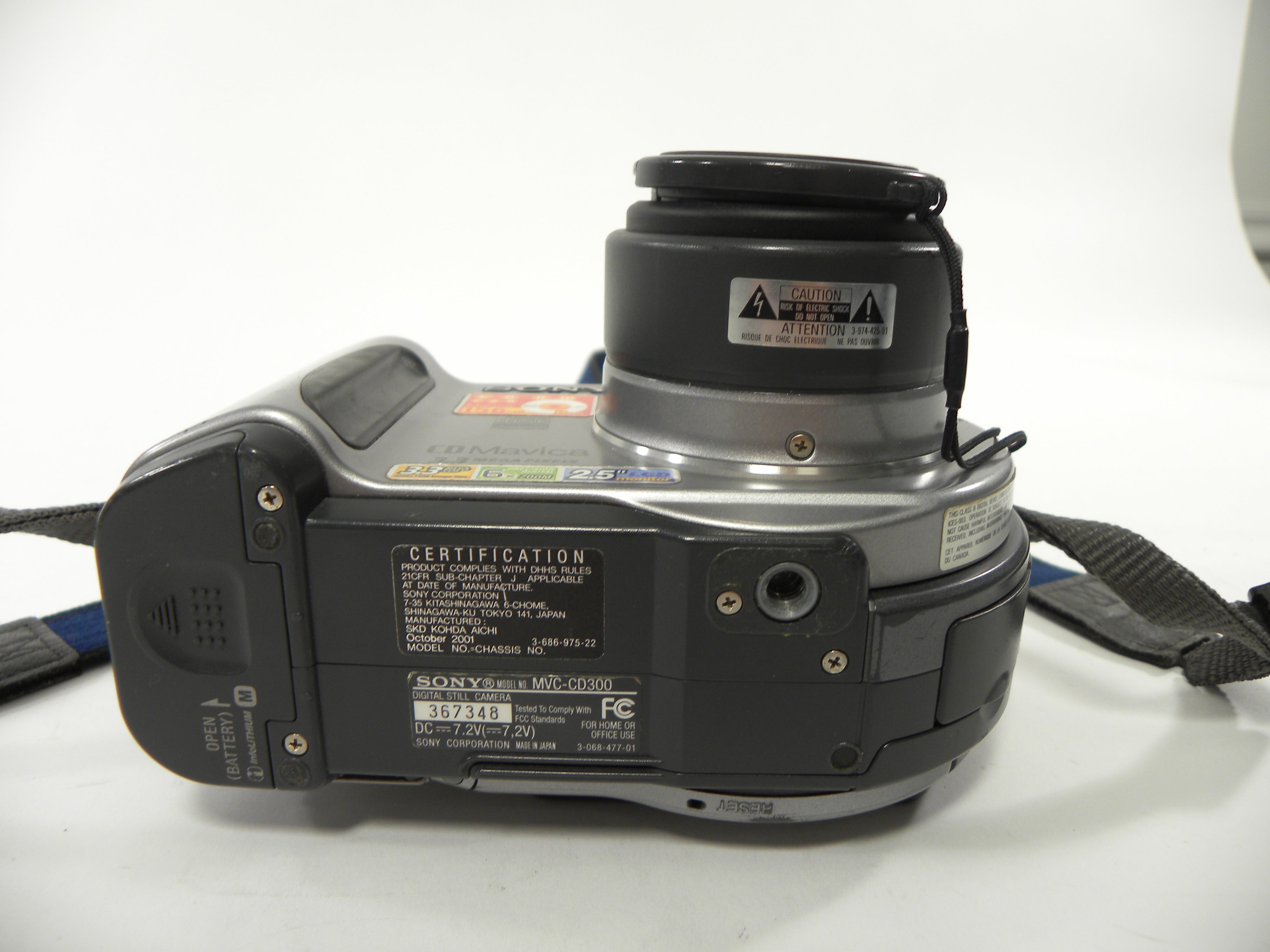 Sony Mavica CD MVC CD300 3.3mp Digital Camera