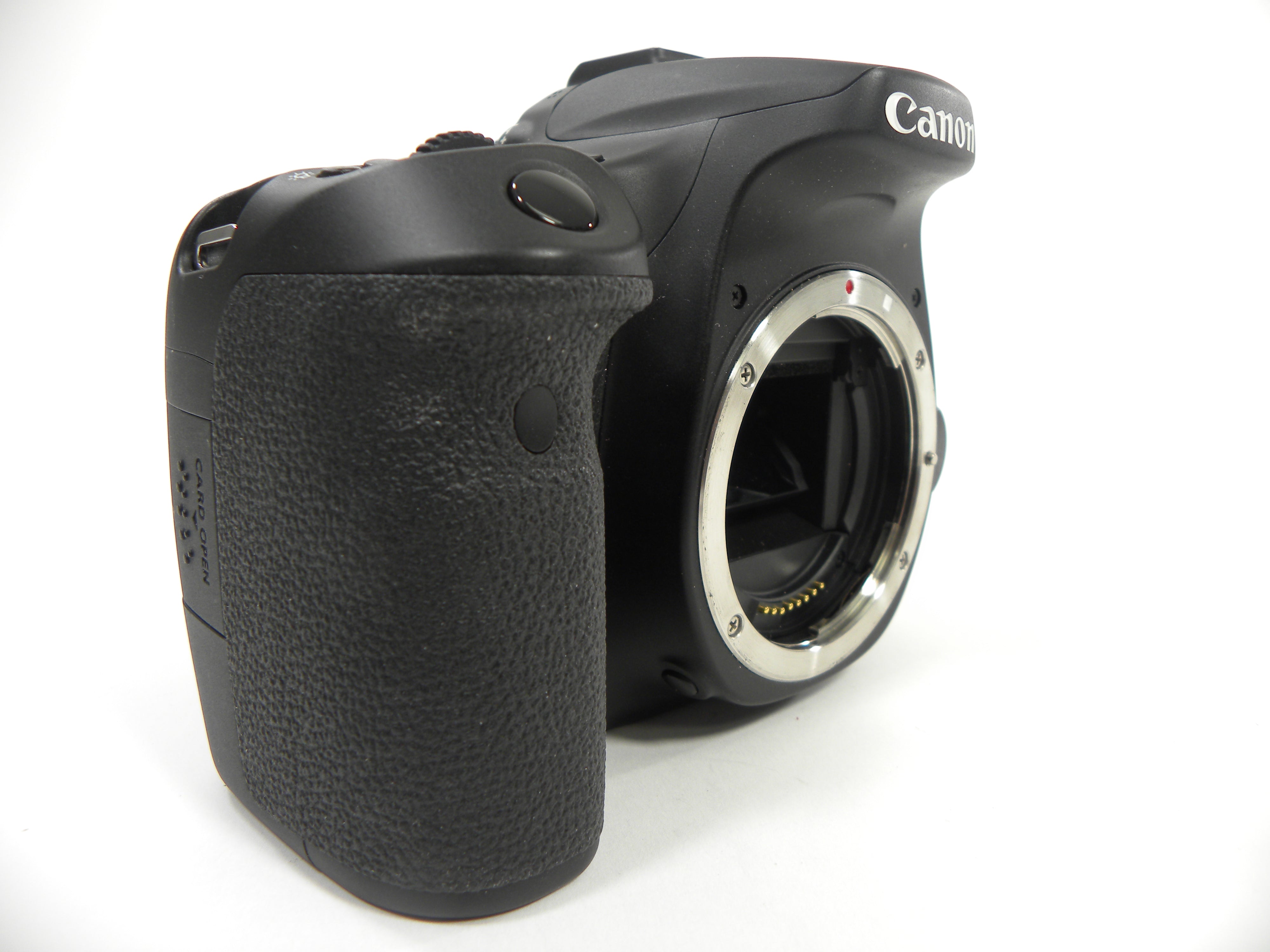 Canon EOS 70D 20mp Digital SLR Body Only Shutter Ct. 9,165