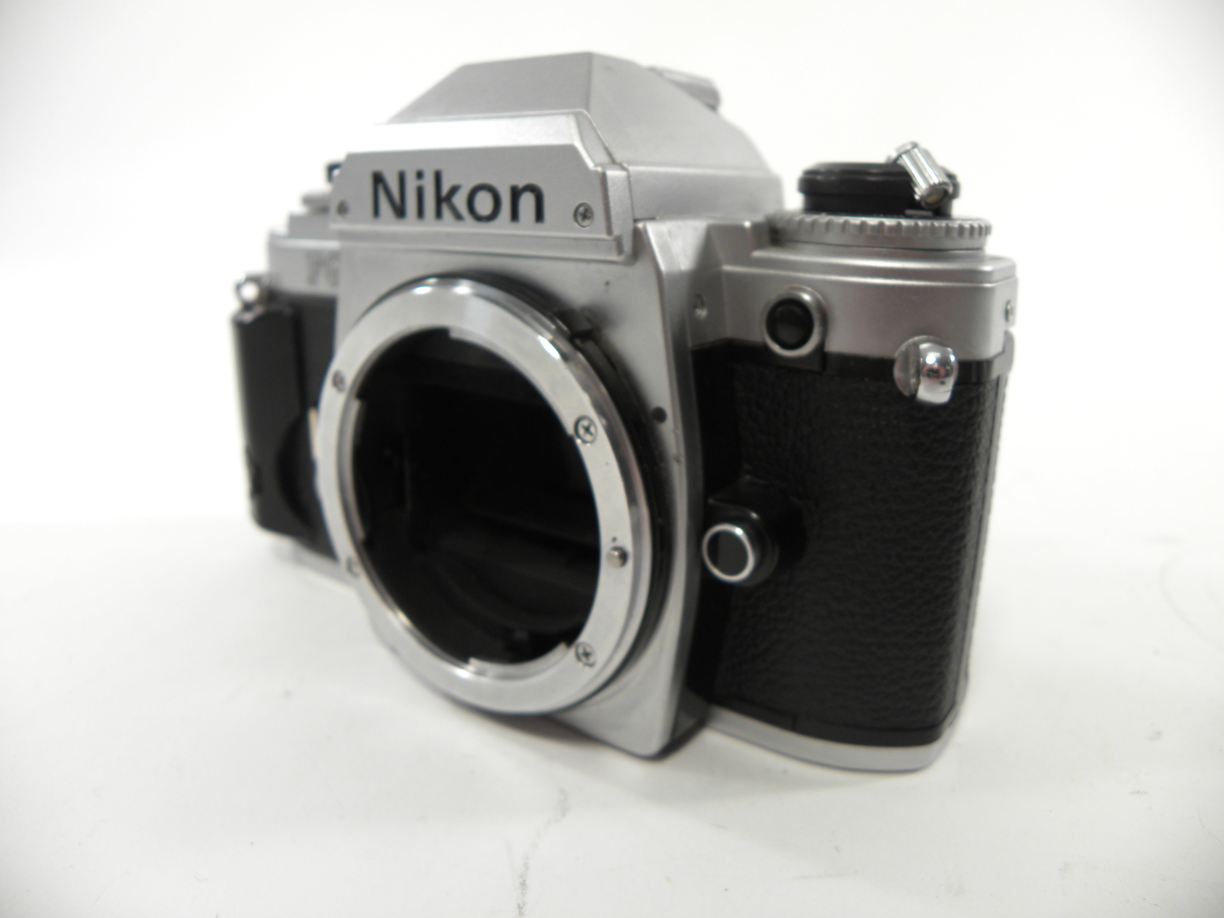 Nikon FG 35mm SLR camera body only