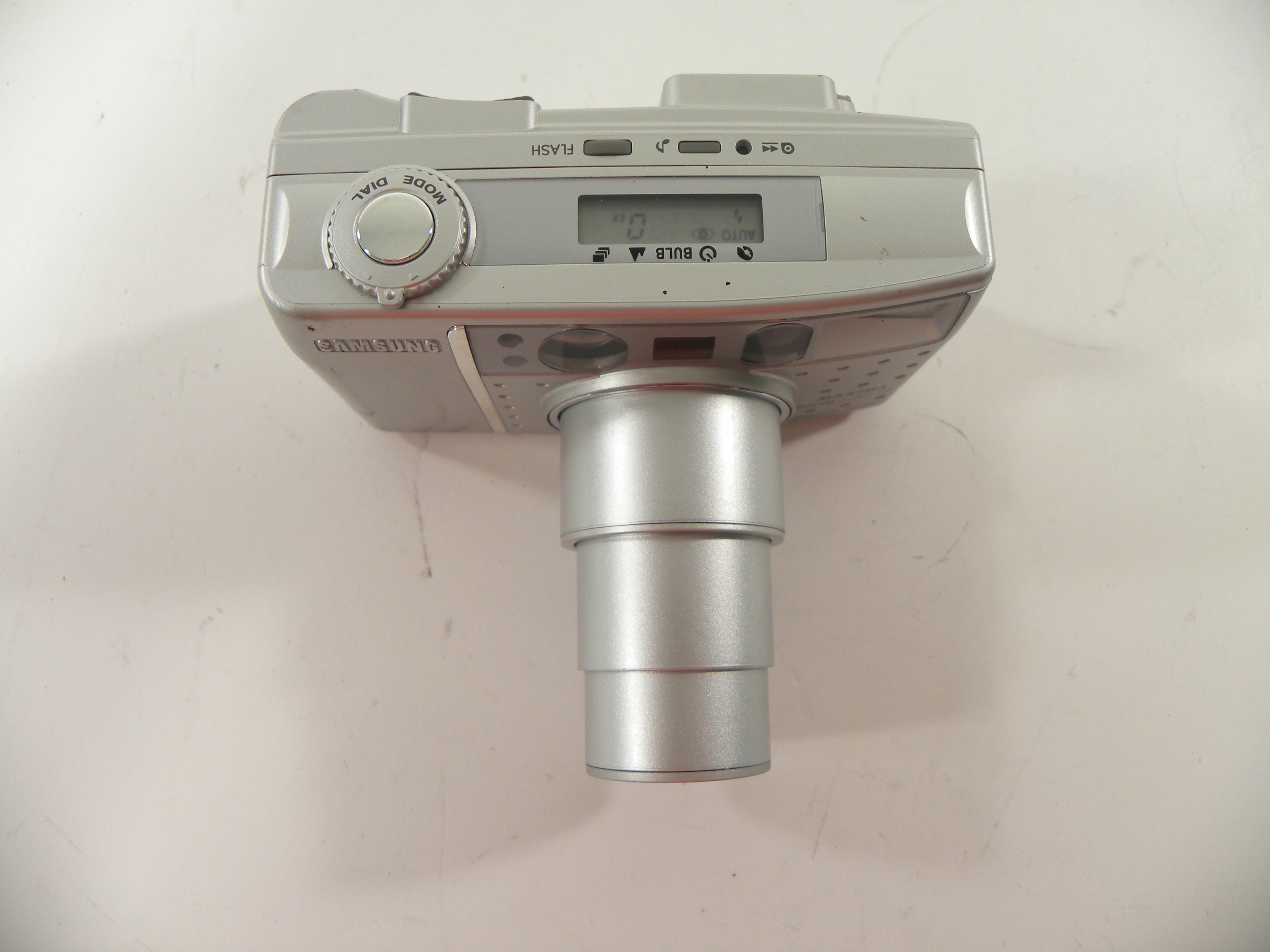 Samsung Maxima Zoom 120 Ti Quartz Date 35mm camera