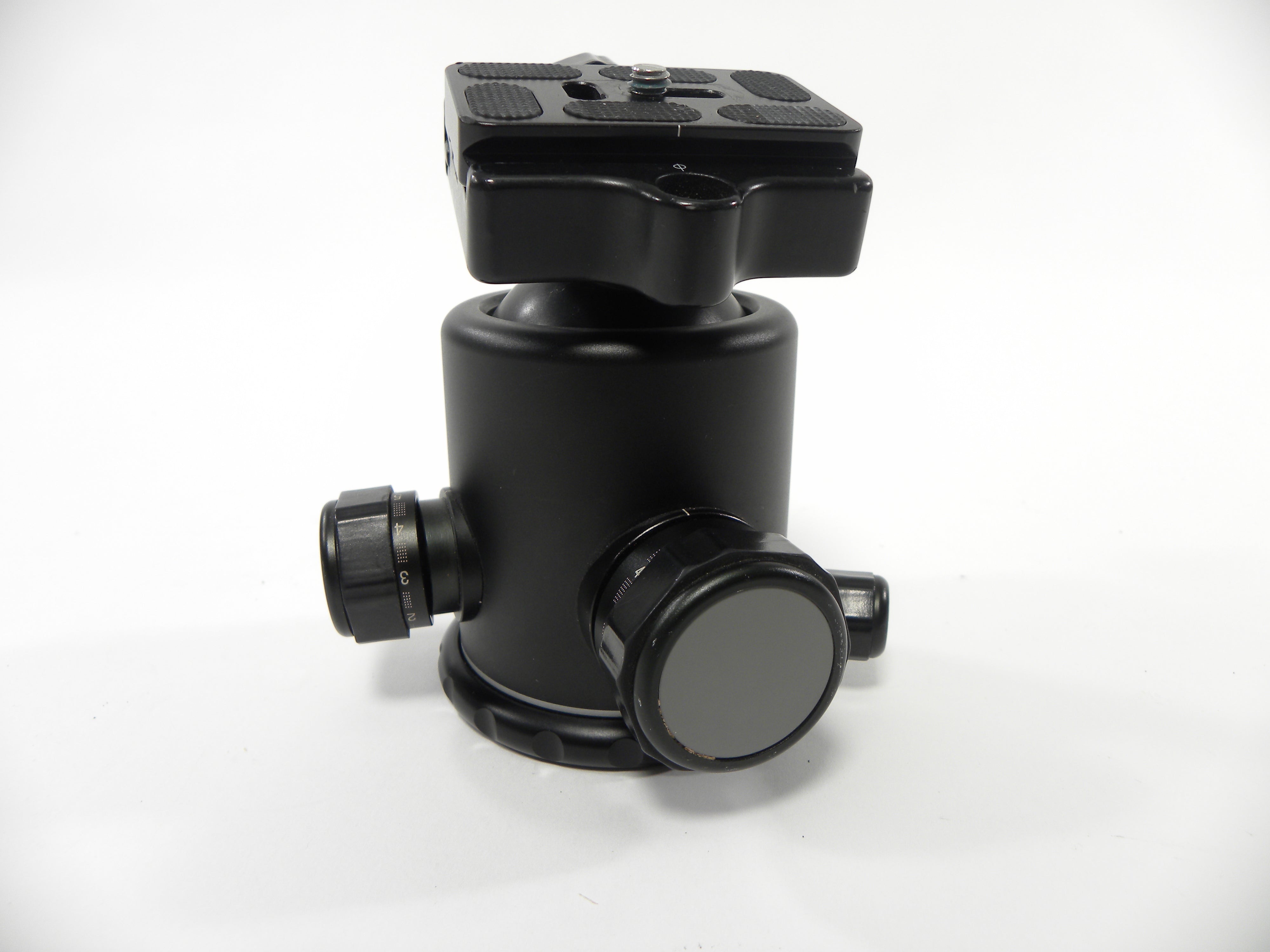 Benro B3 Tripod Ball Head