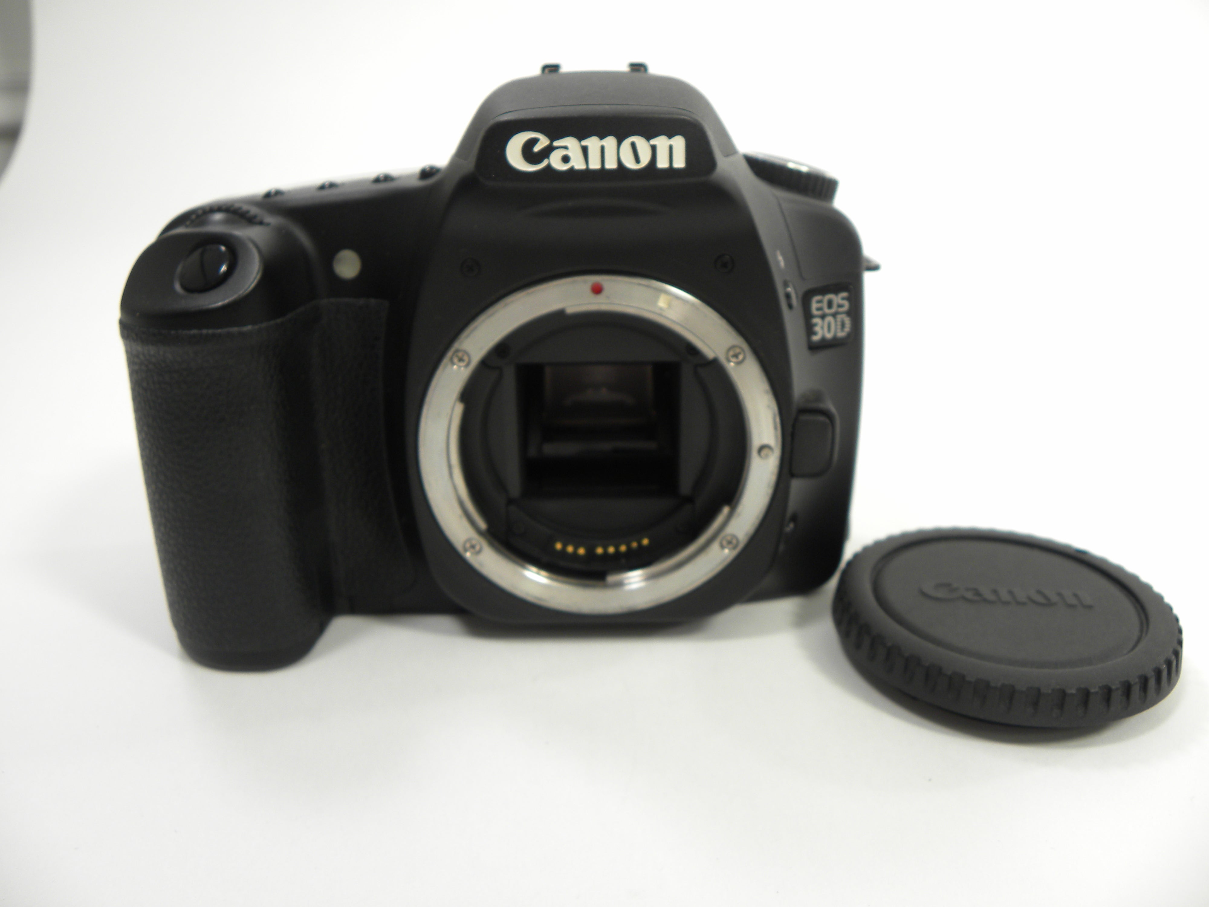 Canon EOS 30D 8.2mp Digital SLR body only AS IS (Parts or Repair) No Returns