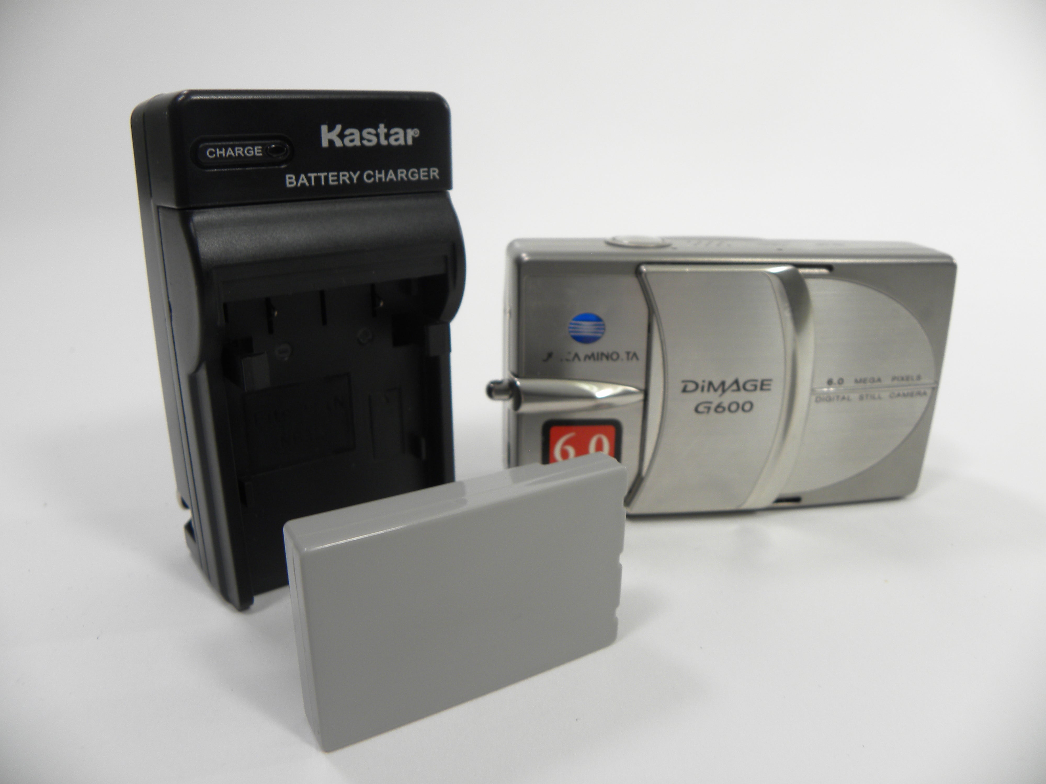 Konica Minolta Dimage G600 6.0mp Digital Camera