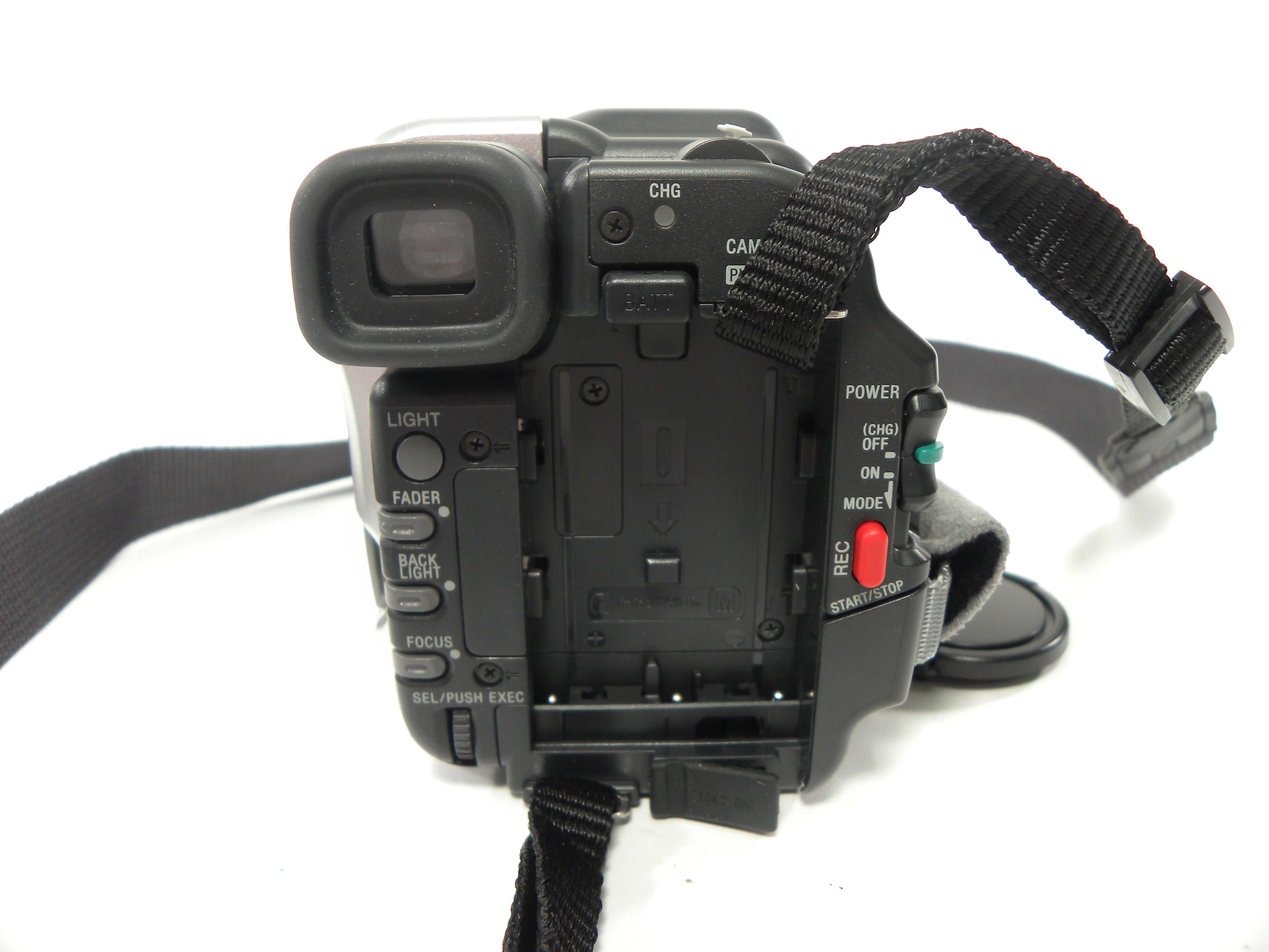 Sony CCD-TRV138 Video Hi8 Handycam Camcorder