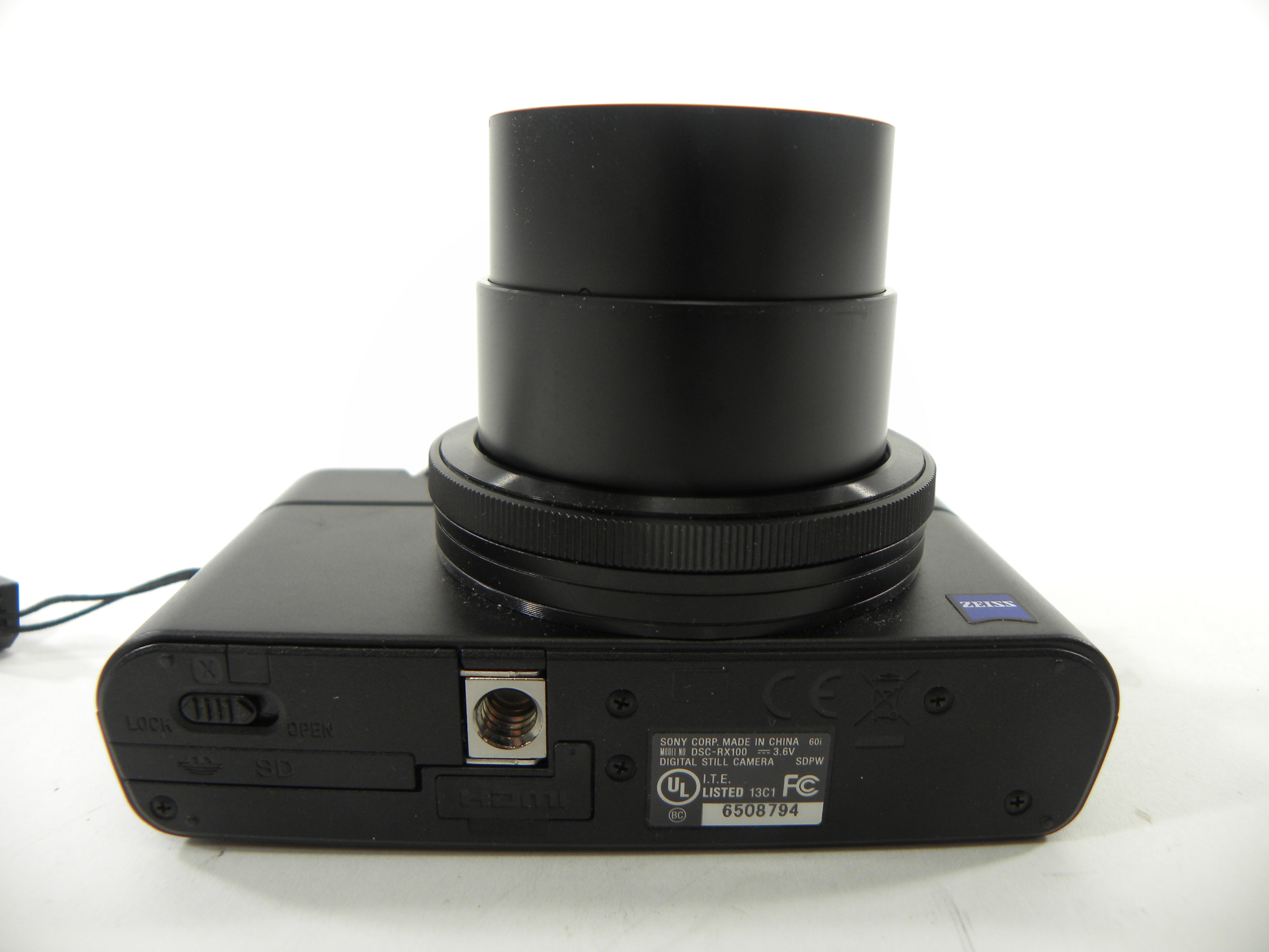 Sony DSC-RX 100 20.2mp Digital Camera