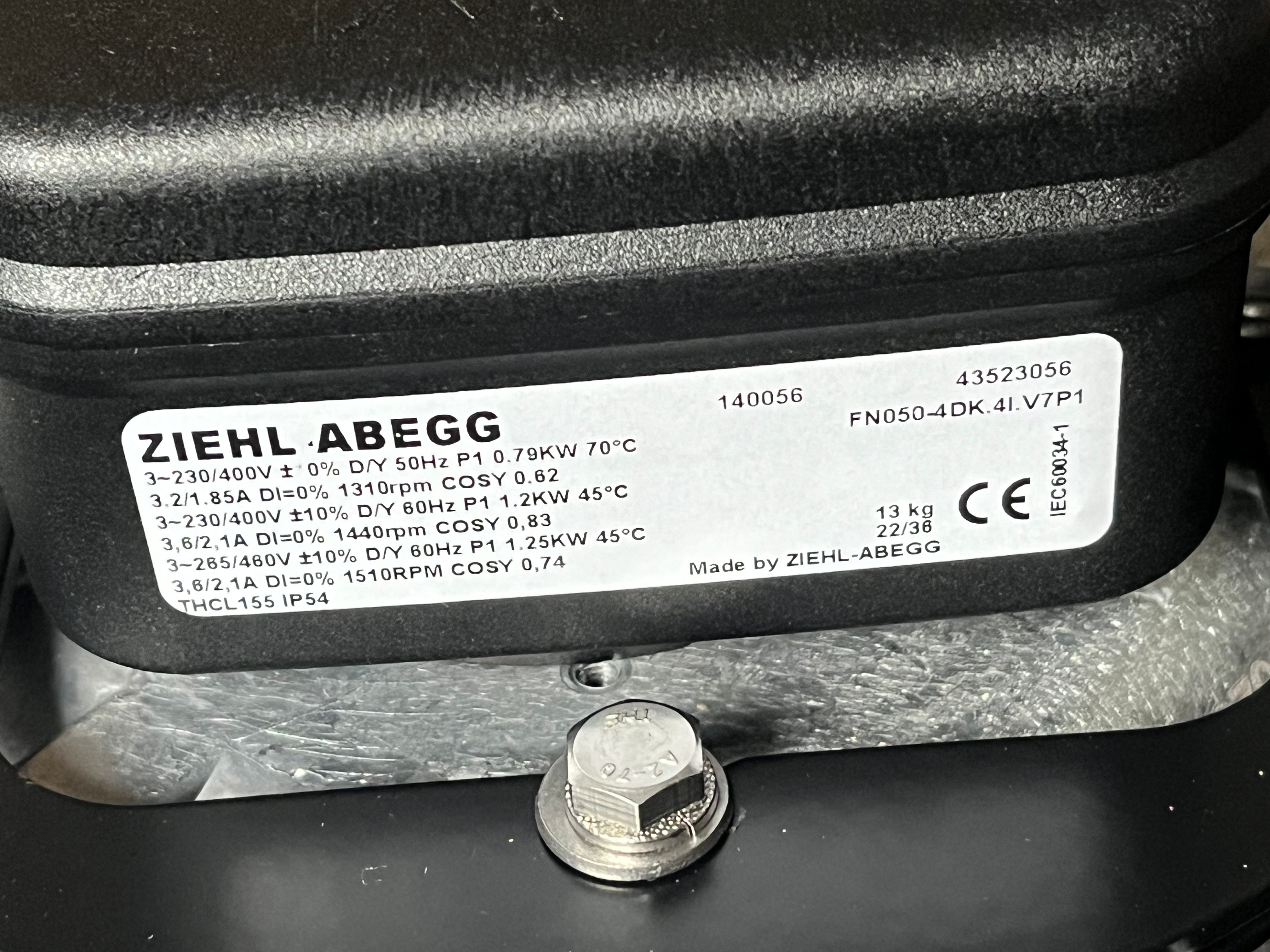 FN050-4DK.4I.V7P1 ZIEHL-ABEGG Axial Fan Rated at 400V 0.77/1.2kW 1.7/2.0A 1300/rpm