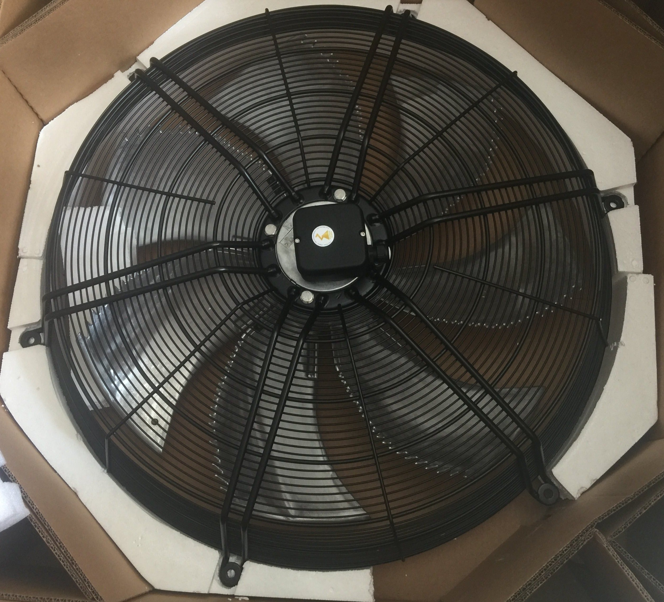 FN080-ADK.6N.V7P5 ZIEHL-ABEGG Axial Fan 0.82kW 2.1A 670rpm