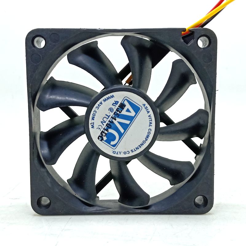 AVC DS07015R12L 70x70x15mm 12V DC Axial Cooling Fan