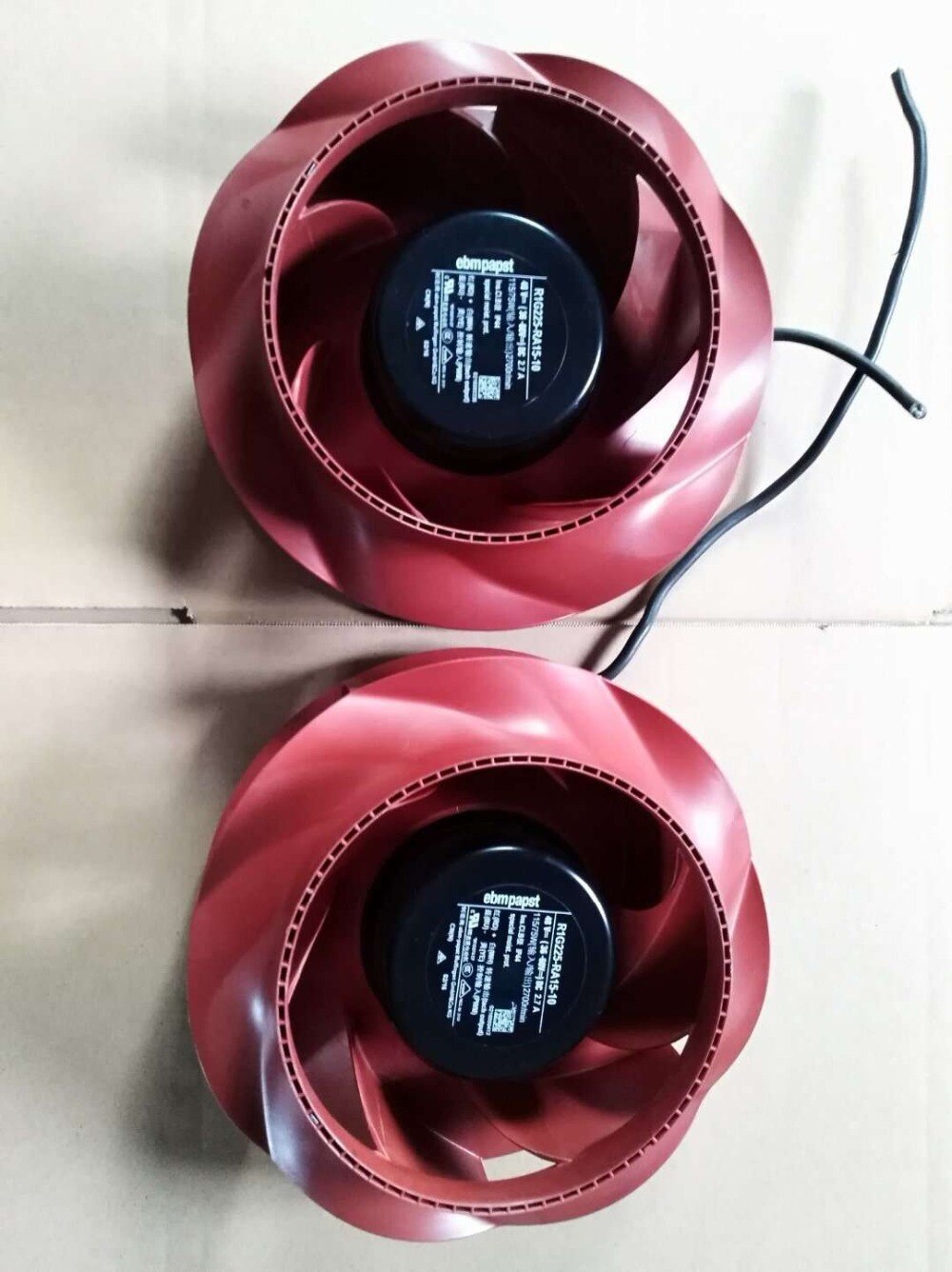 ebm-papst R1G225-RA15-10 48V DC 225x225x100mm DC Blower