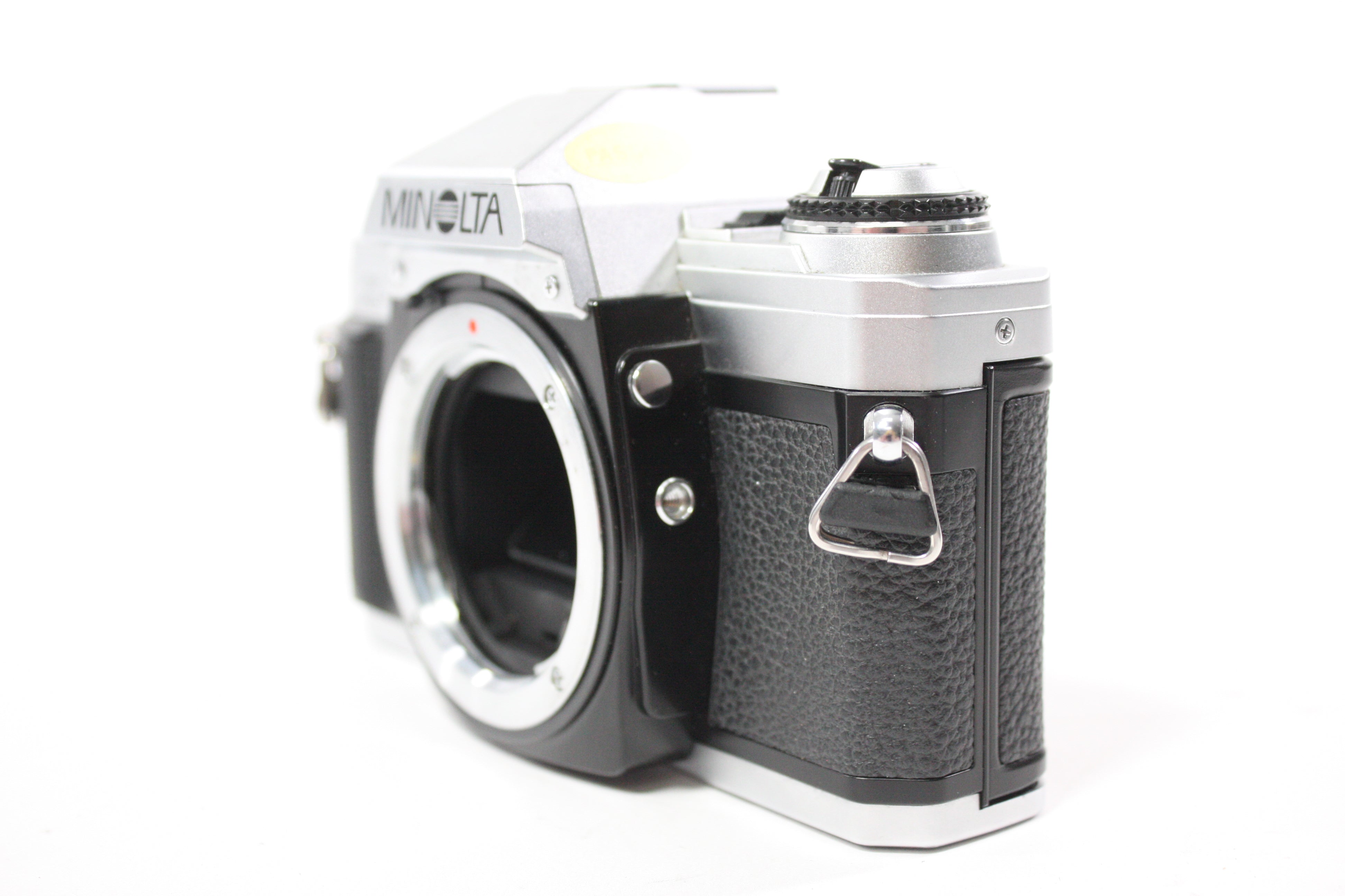 Minolta X-370 35mm SLR Camera with 50mm f/1.7 MD Lens