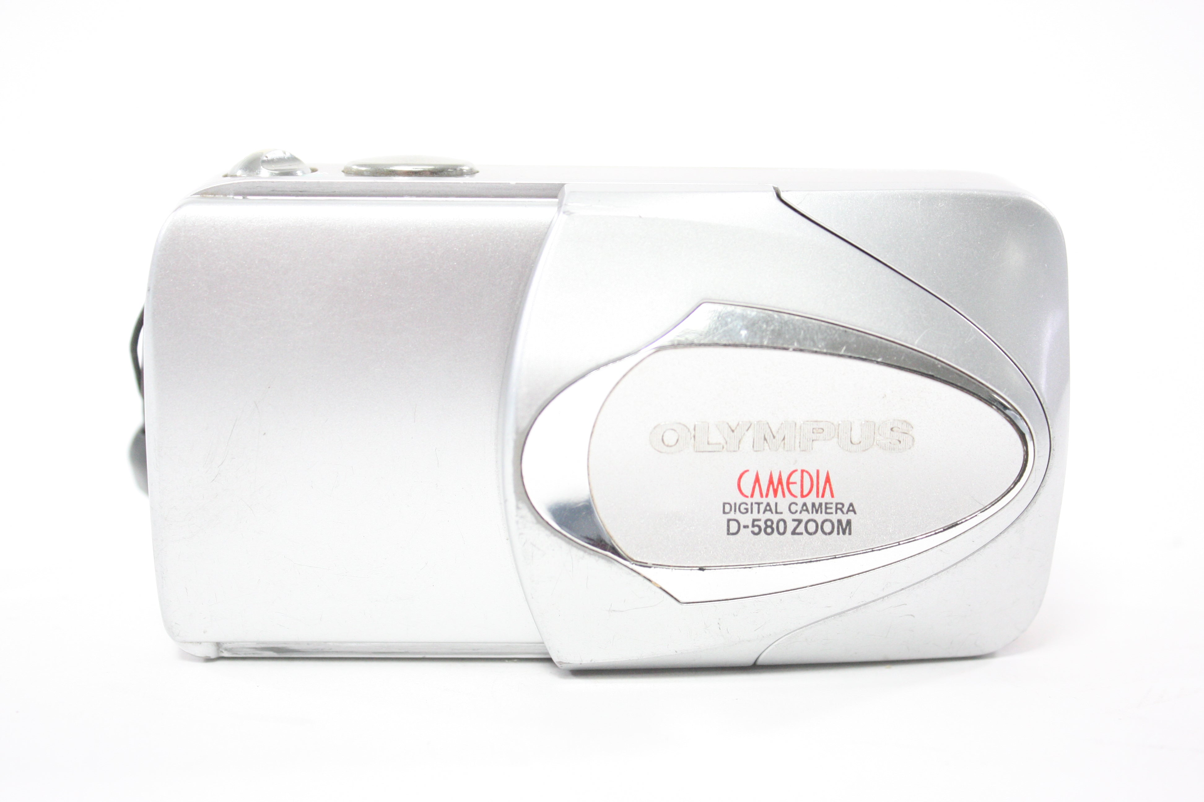 Olympus Camedia D-560 Zoom Digital Point and Shoot Camera 3x Zoom 3.2mp (Silver)