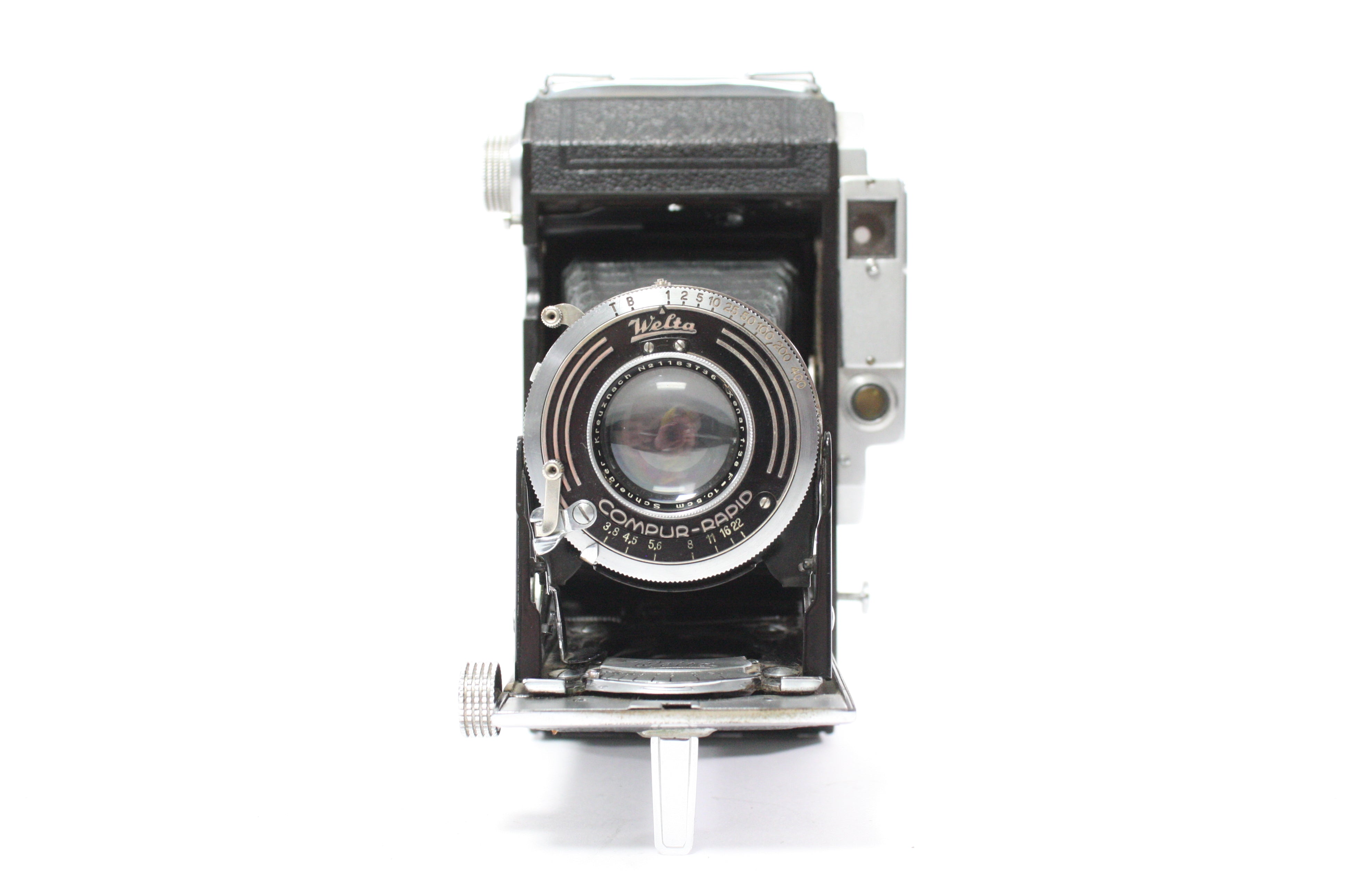 Welta Weltur 6x9 Camera with Schneider-Kreuznach 10.5cm f/3.8 Xenar Lens