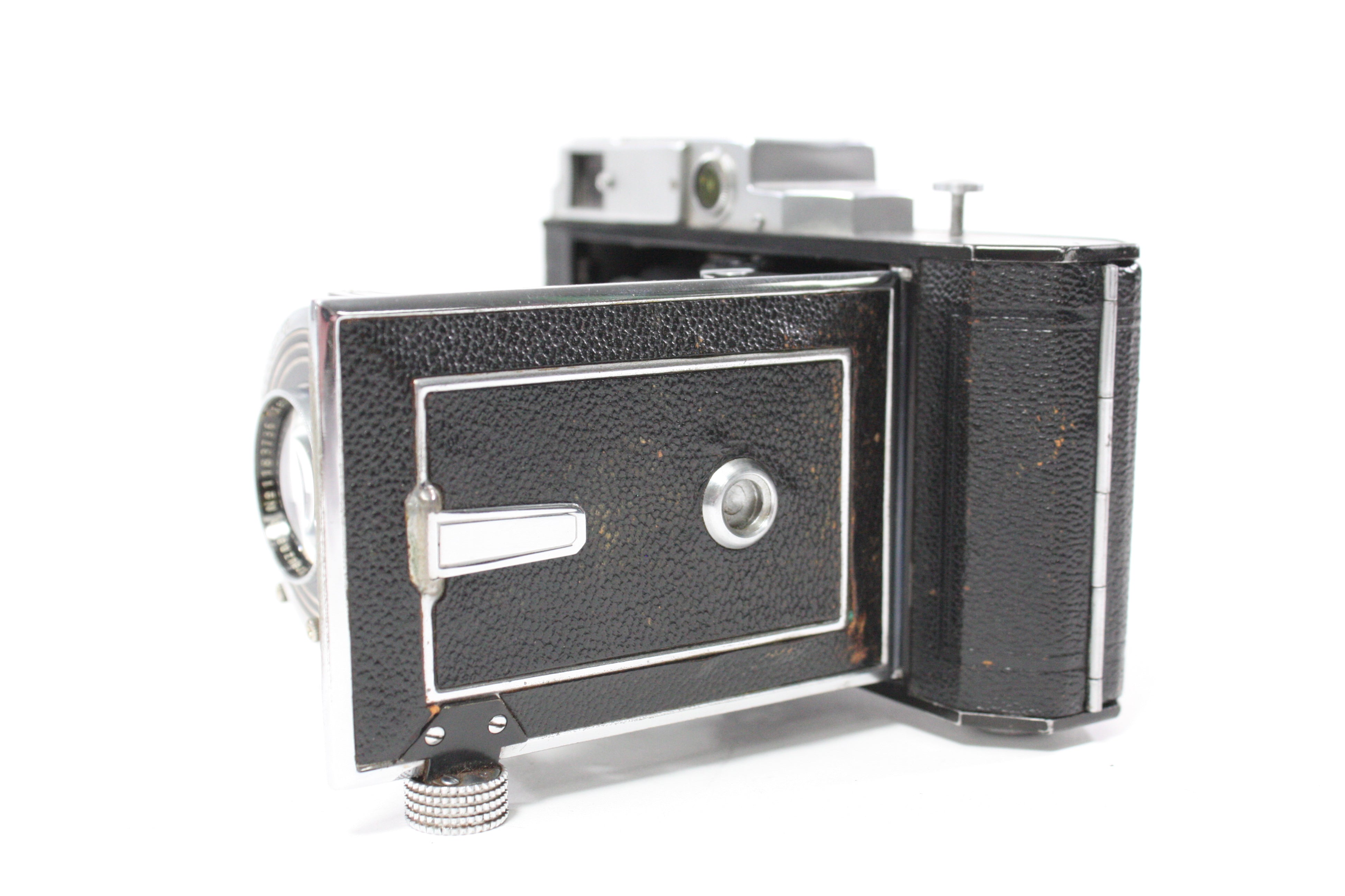 Welta Weltur 6x9 Camera with Schneider-Kreuznach 10.5cm f/3.8 Xenar Lens