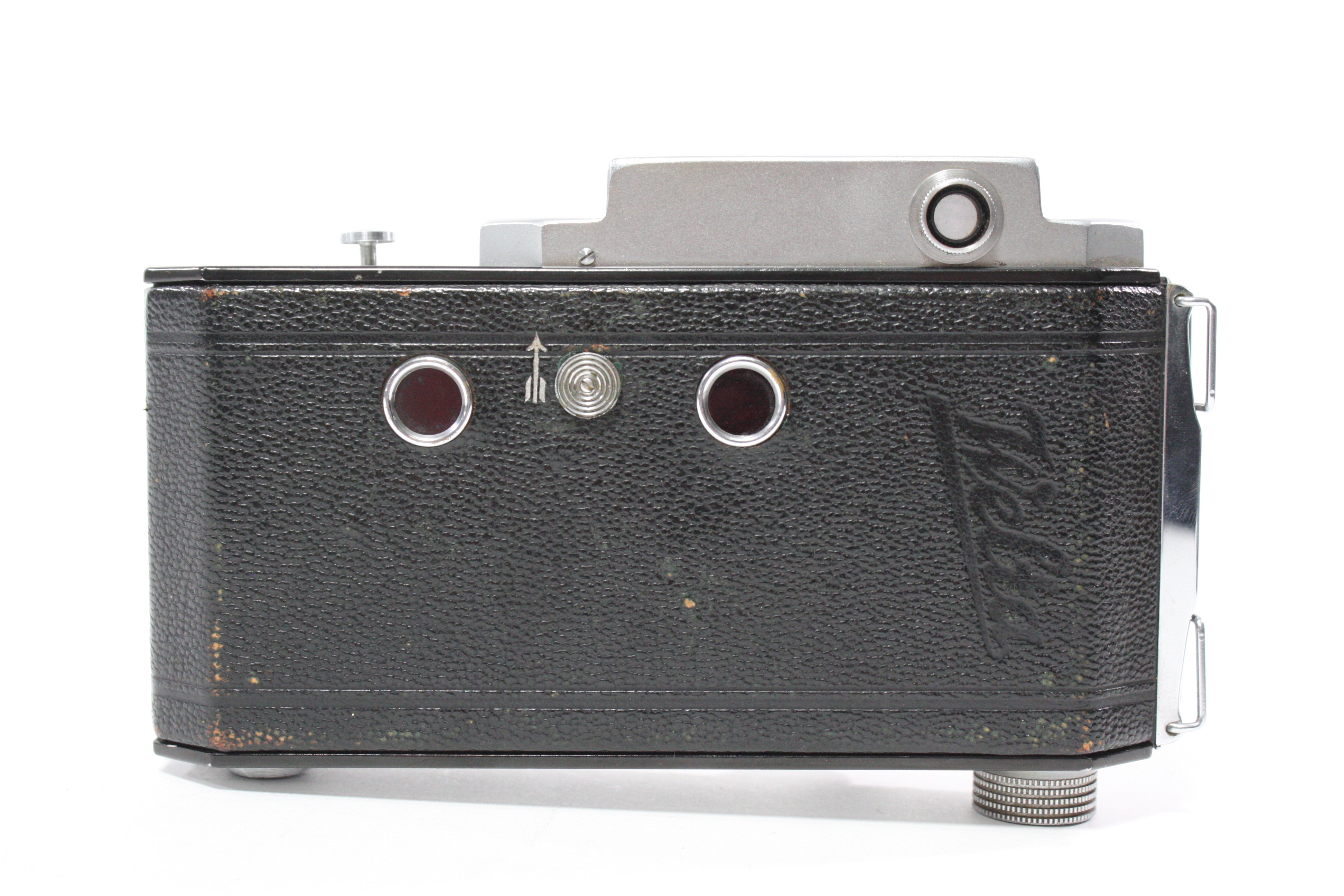 Welta Weltur 6x9 Camera with Schneider-Kreuznach 10.5cm f/3.8 Xenar Lens