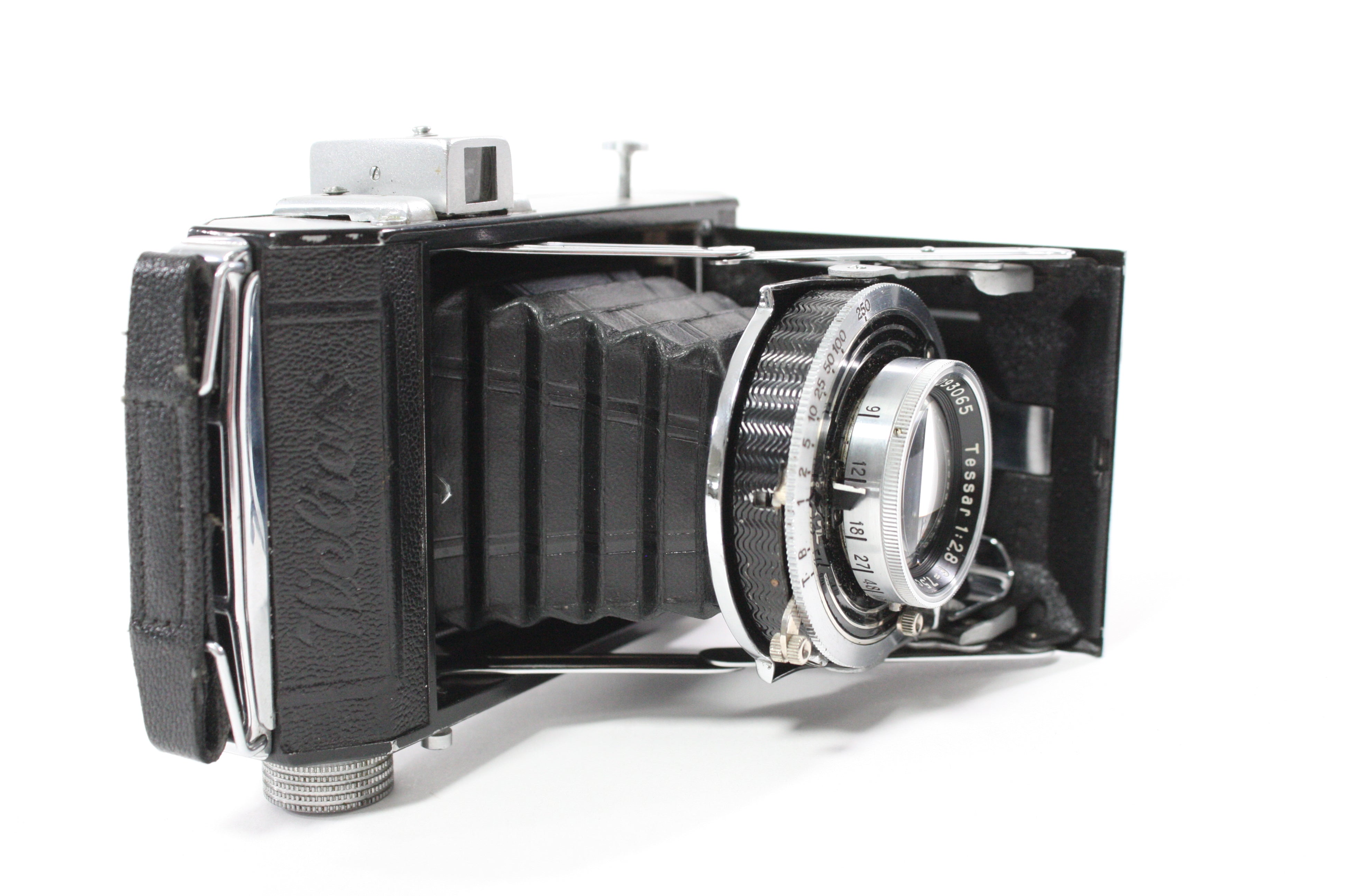Welta Weltax Folding Camera with Carl Zeiss Jena 7.5cm f/2.8 Tessar Lens (Please Read)