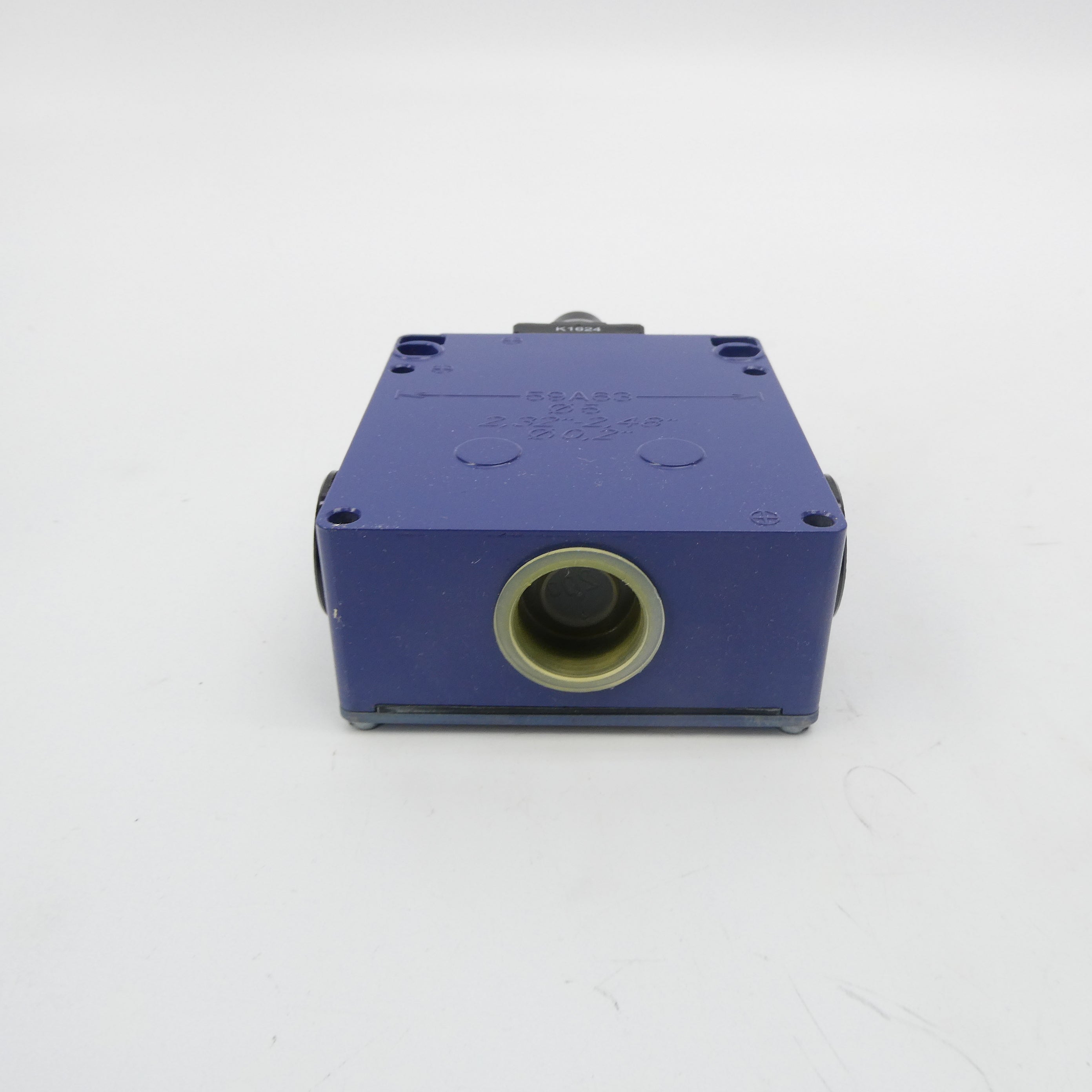 TELEMECANIQUE XCKML102 240V 3A NSMP
