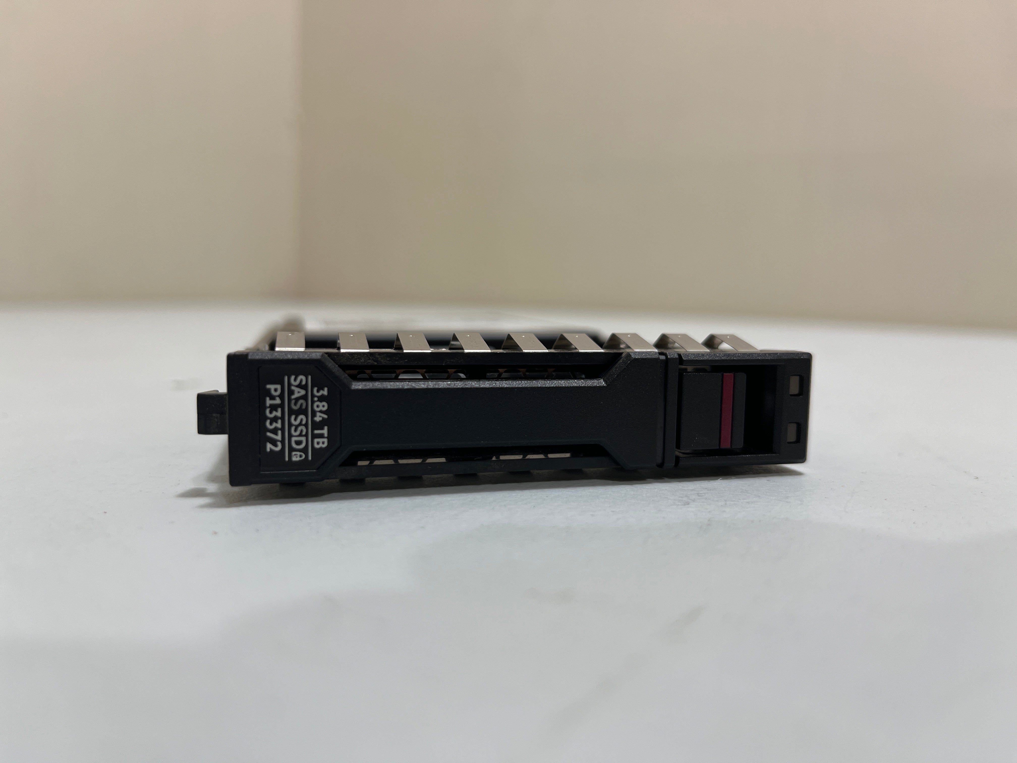 HPE P13372-001 3.84TB Primera SSD - Label View | Alo Tech Solutions