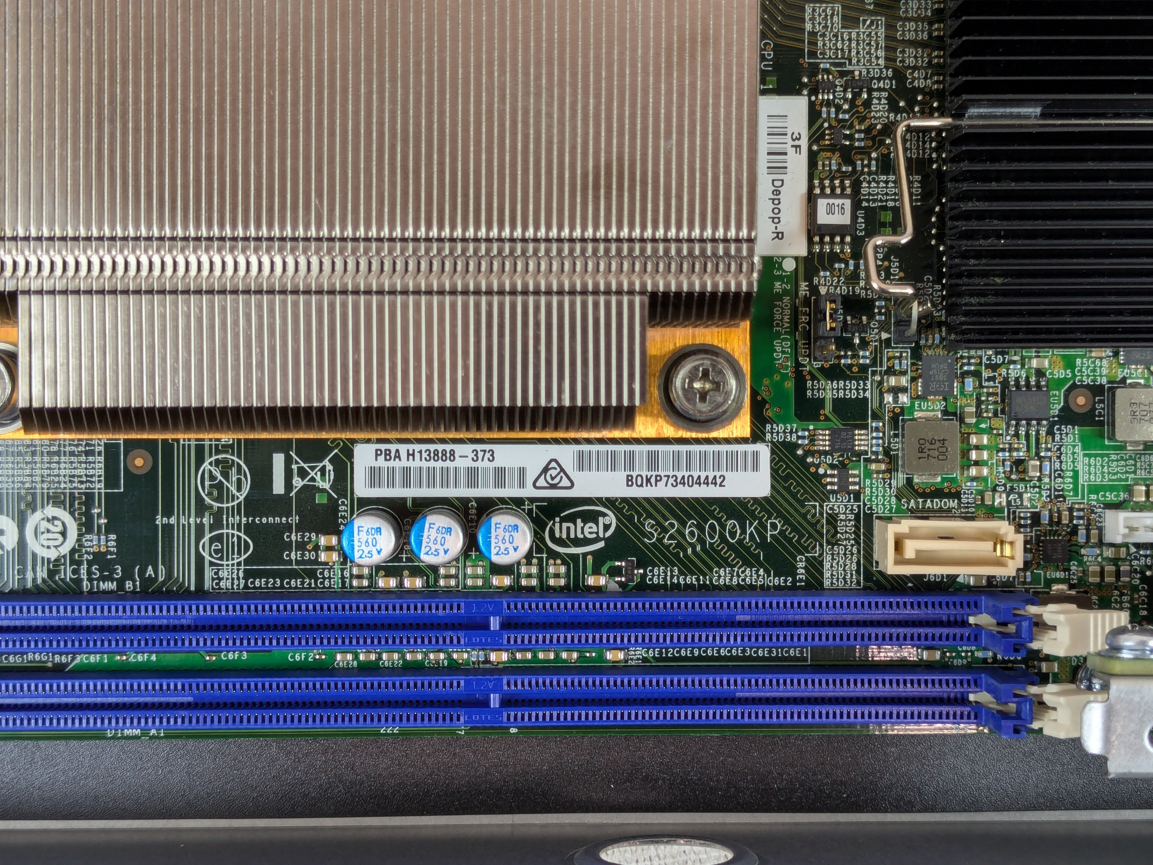 Intel H2000 2U 12x 3.5” 4 Node S2600KP Server 8x 14C E5-2680v4 2.4GHz, 512GB RAM