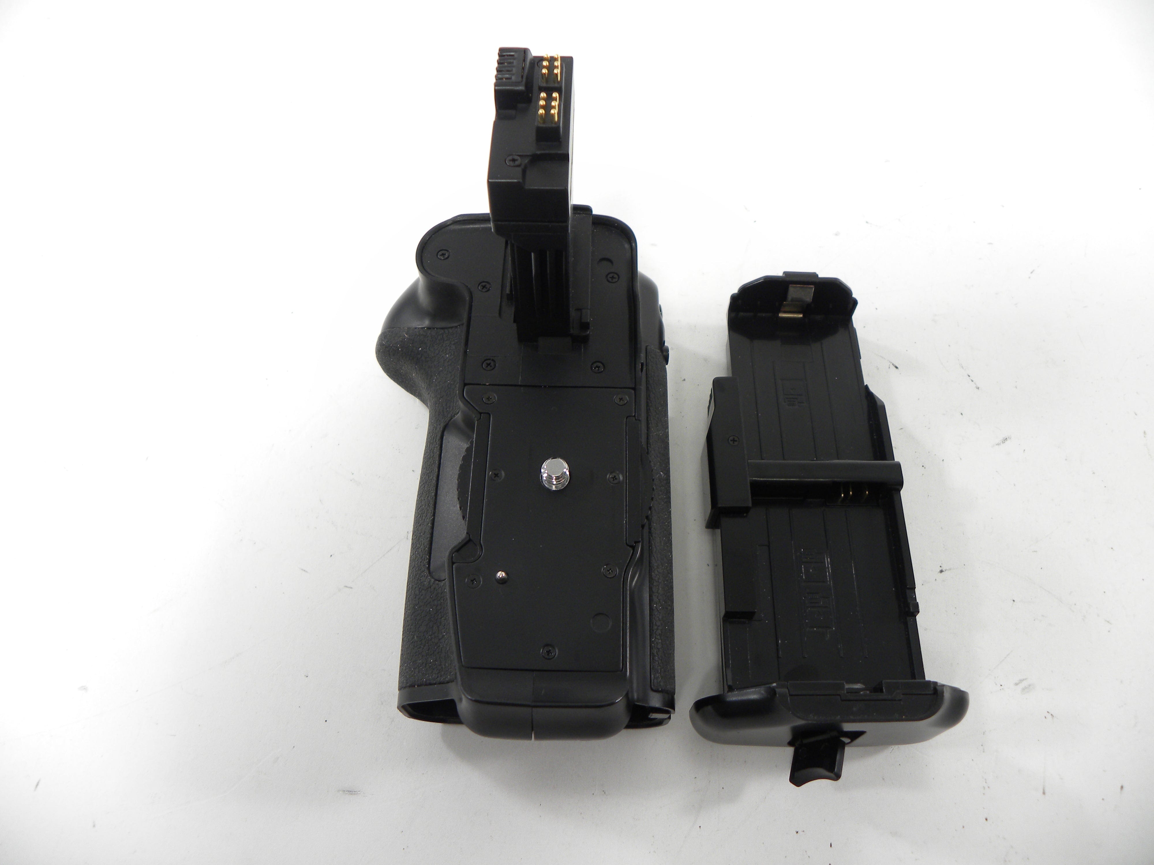 Battery Grip BP-550D for Canon T2i