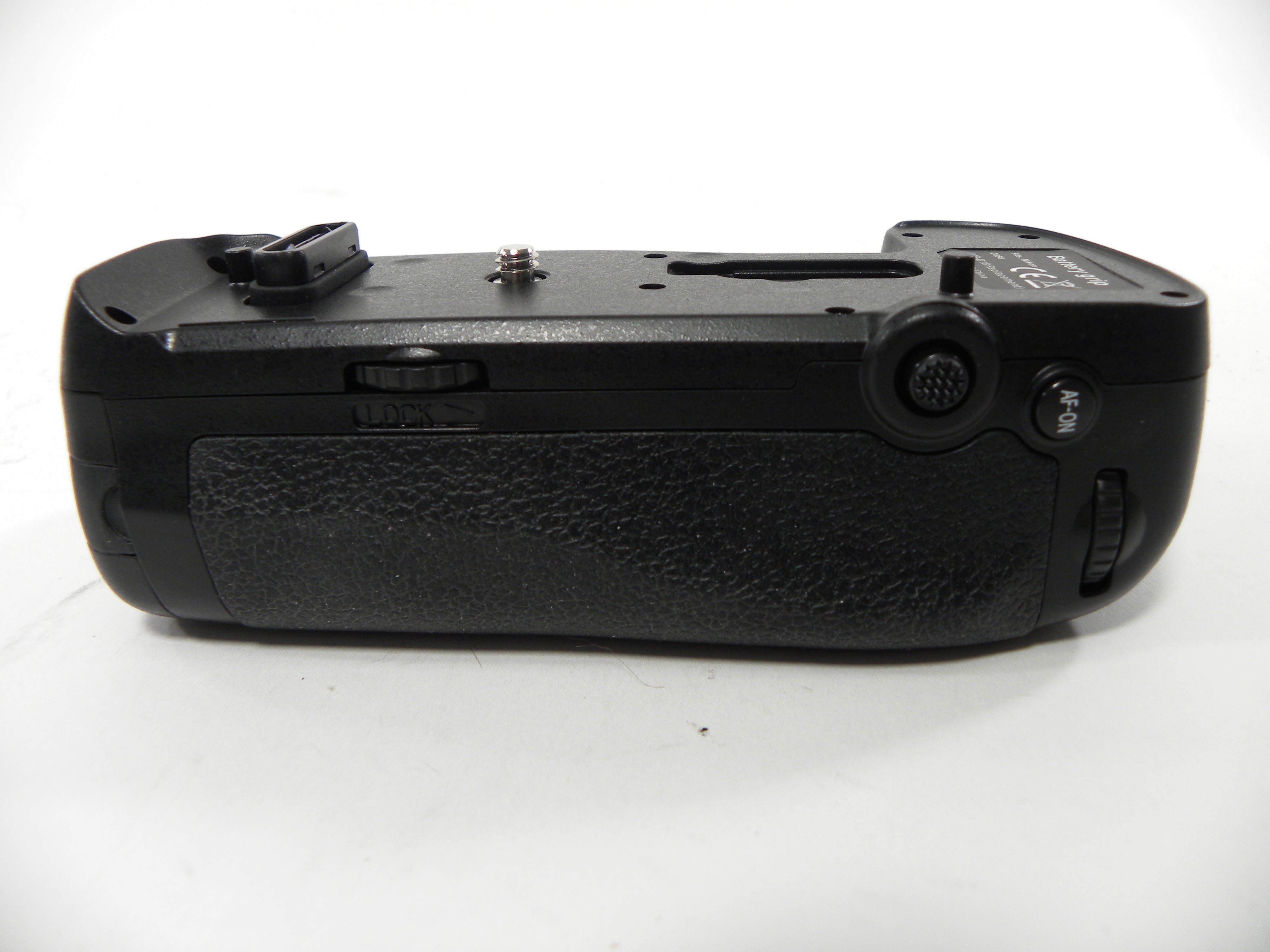 Battery Grip for Nikon D850