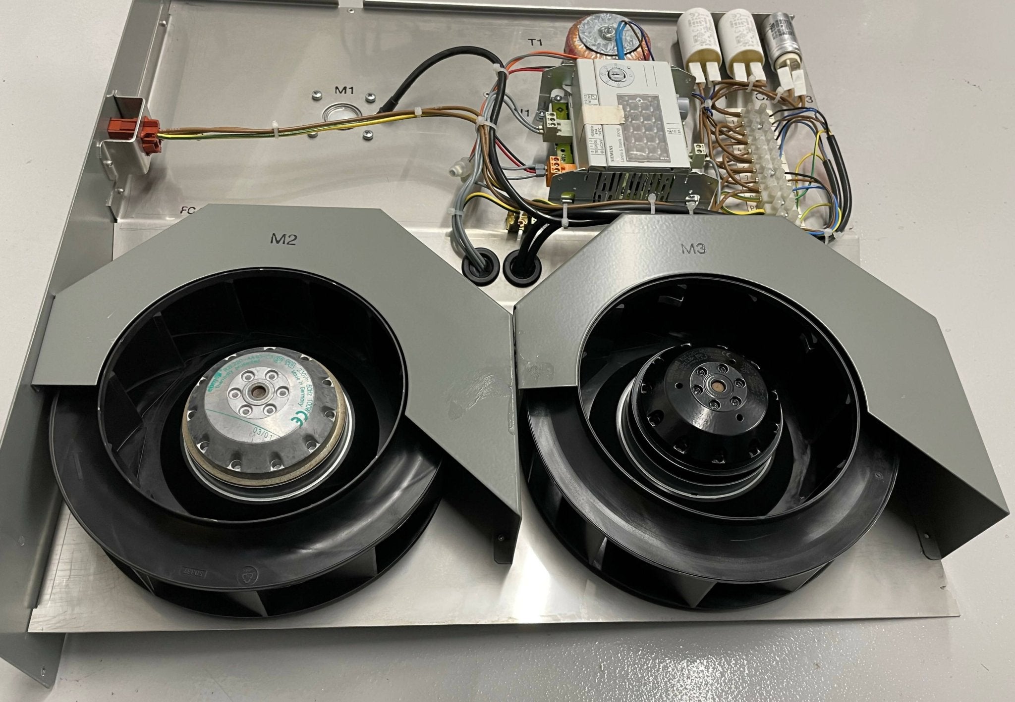 BLOWER FAN ASSEMBLY (7121382/7121267 SIEMENS